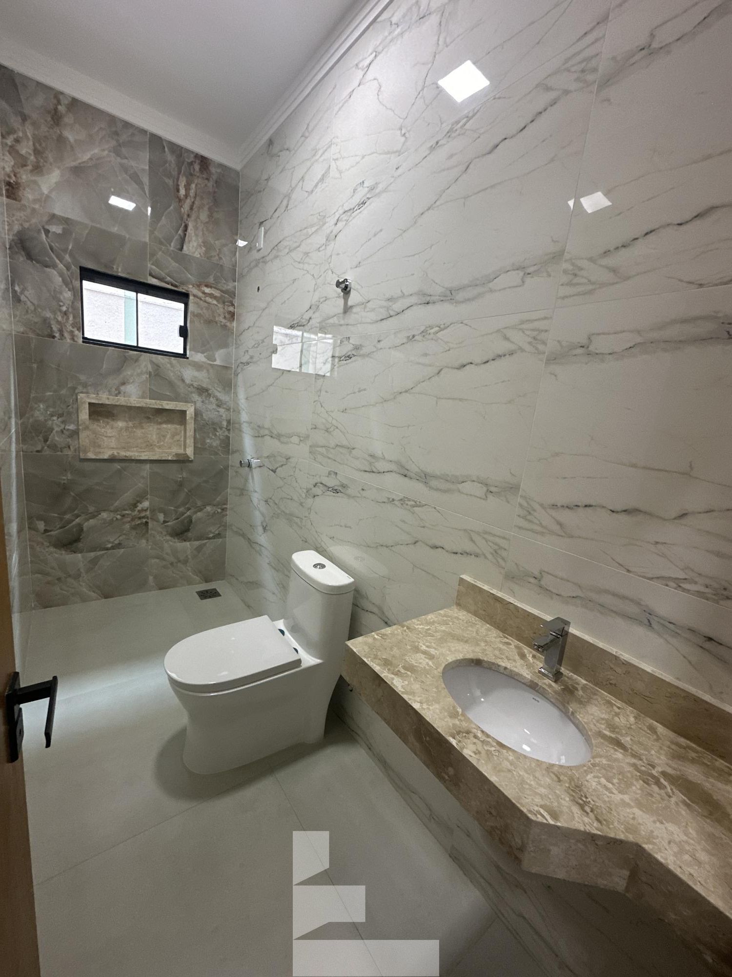 Casa à venda com 3 quartos, 130m² - Foto 17