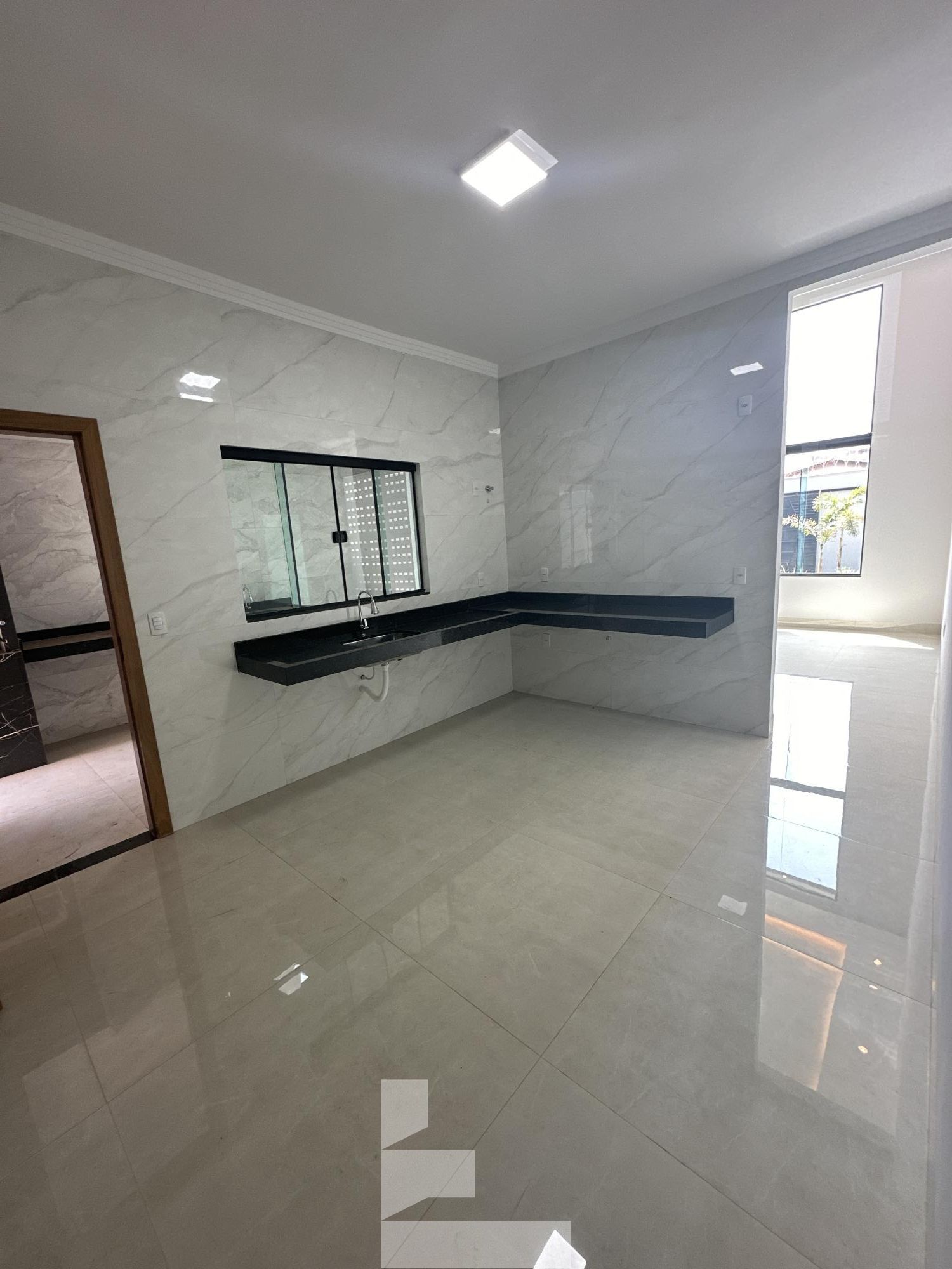 Casa à venda com 3 quartos, 130m² - Foto 9
