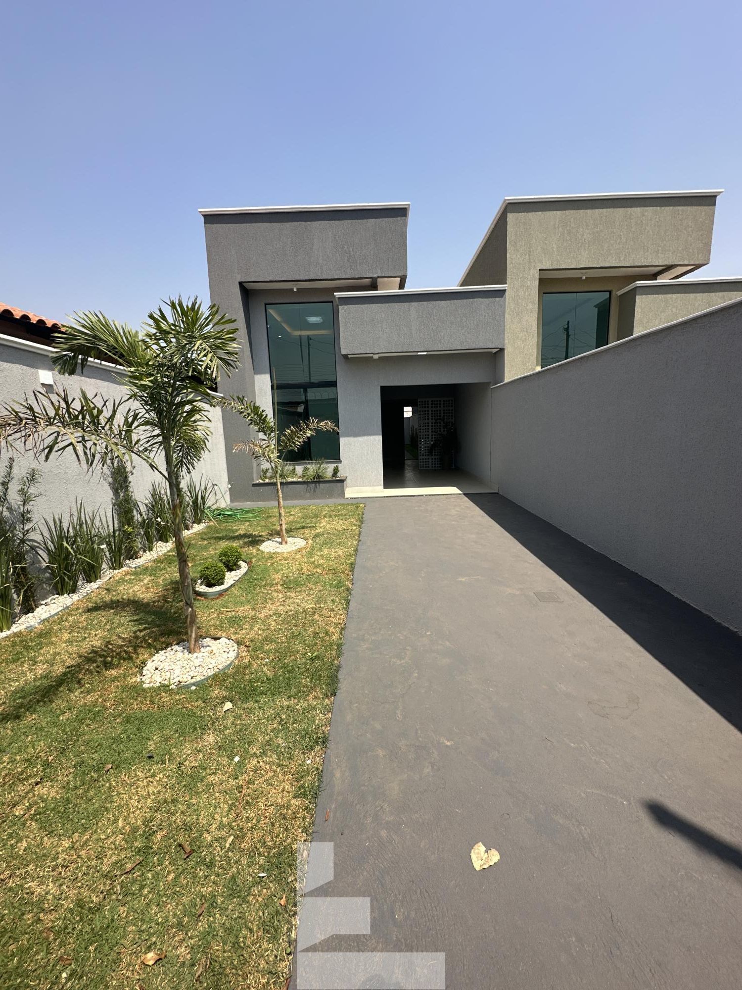 Casa à venda com 3 quartos, 130m² - Foto 2