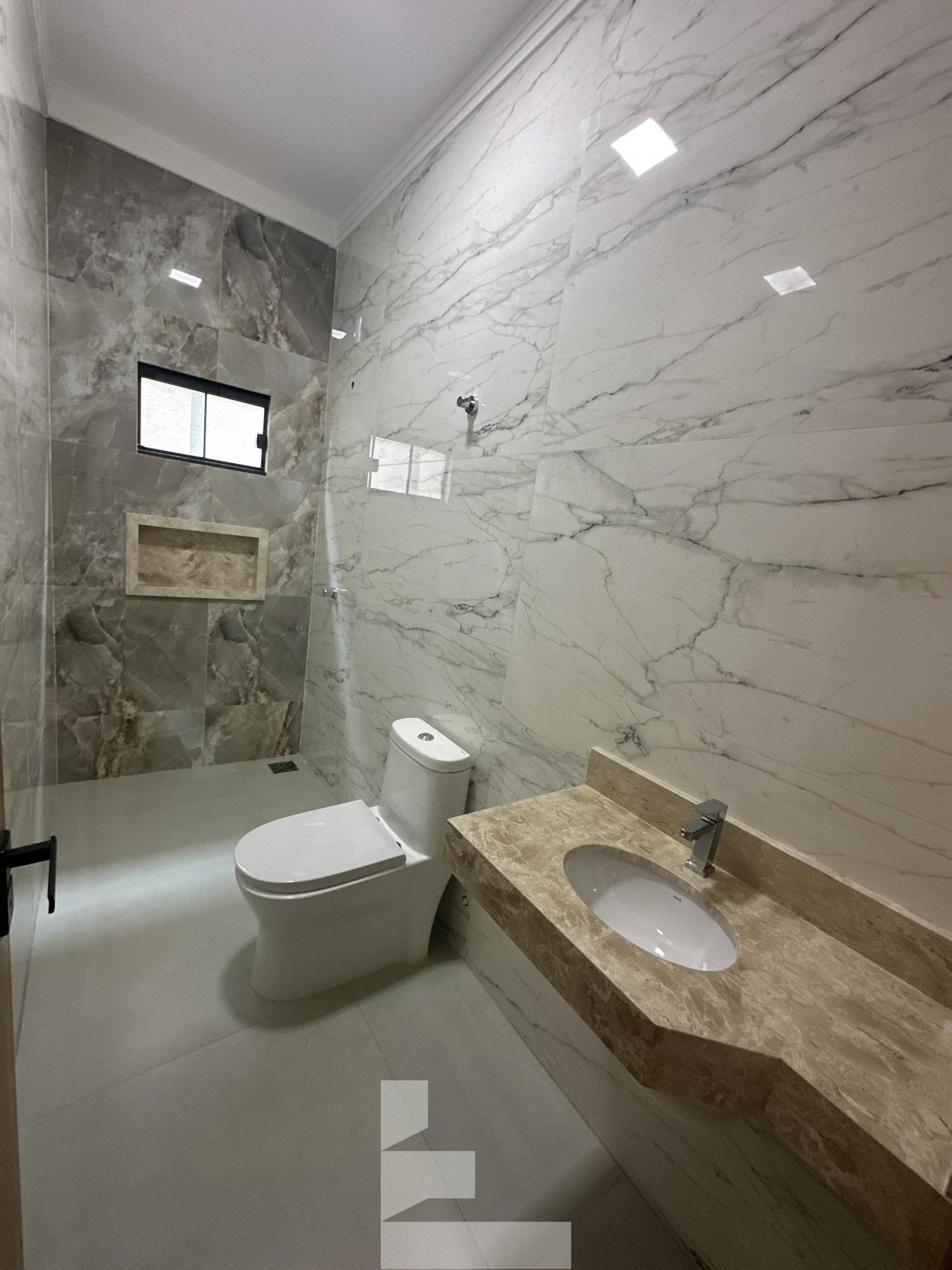 Casa à venda com 3 quartos, 130m² - Foto 15