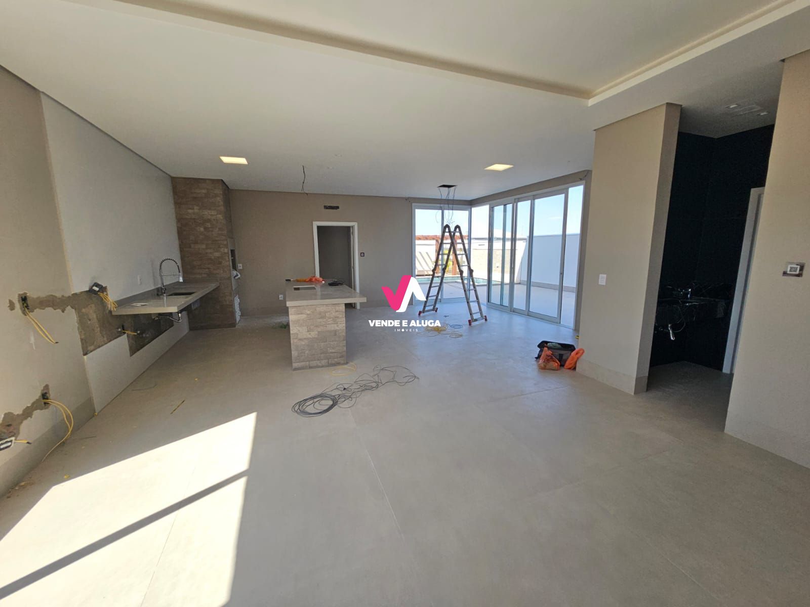 Casa de Condomínio à venda com 3 quartos, 281m² - Foto 6