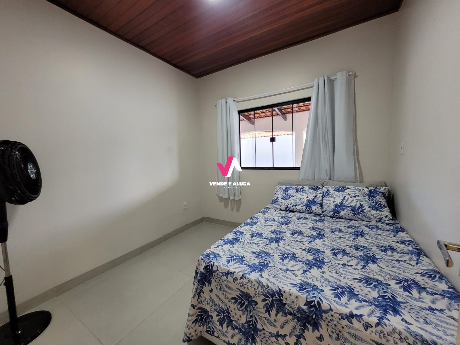 Casa à venda com 4 quartos, 185m² - Foto 11