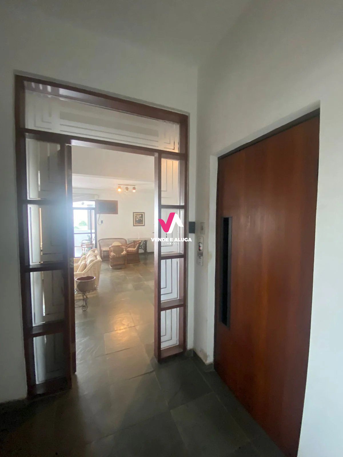 Apartamento à venda com 4 quartos, 302m² - Foto 18