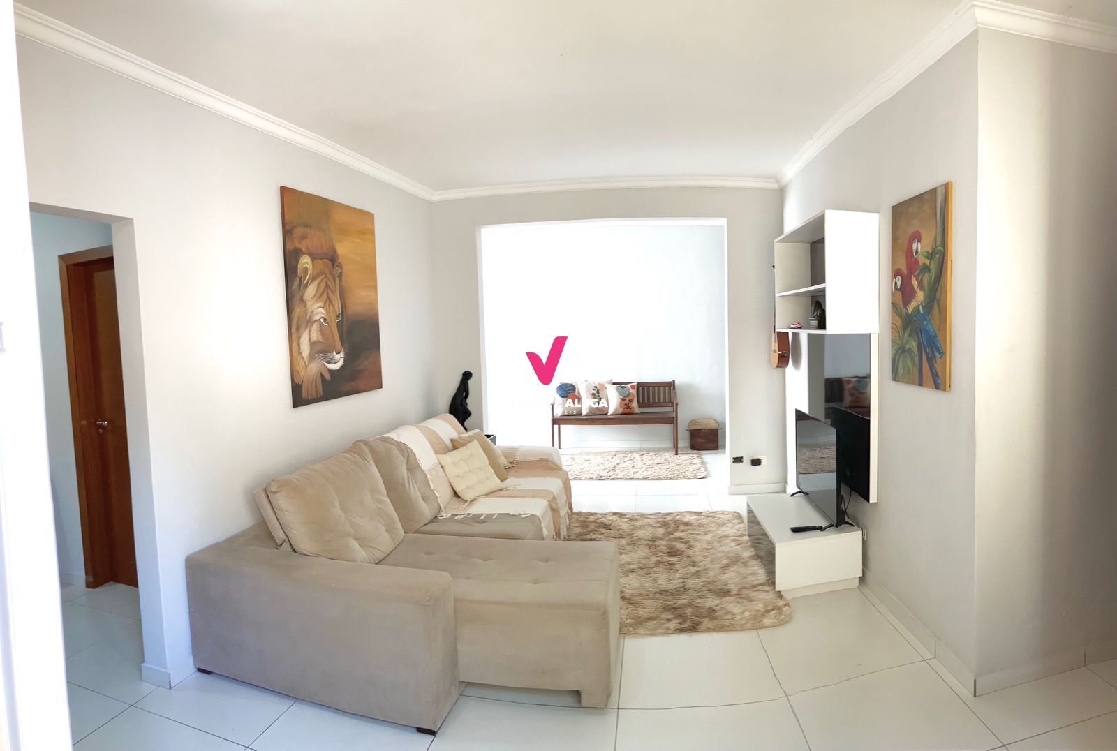 Casa à venda com 3 quartos, 200m² - Foto 2