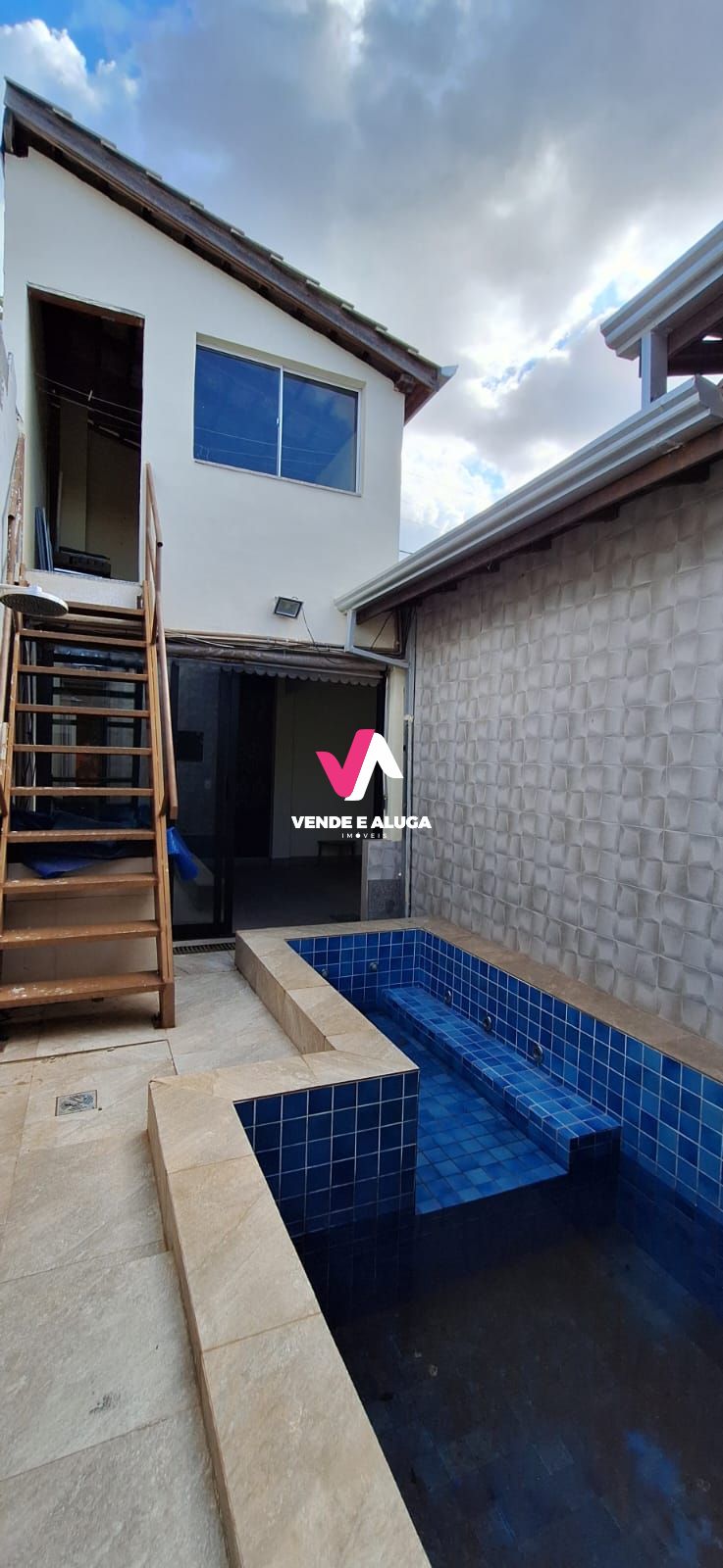 Casa de Condomínio à venda com 3 quartos, 77m² - Foto 3