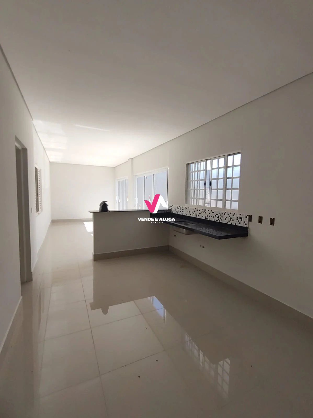 Casa à venda com 3 quartos, 128m² - Foto 6