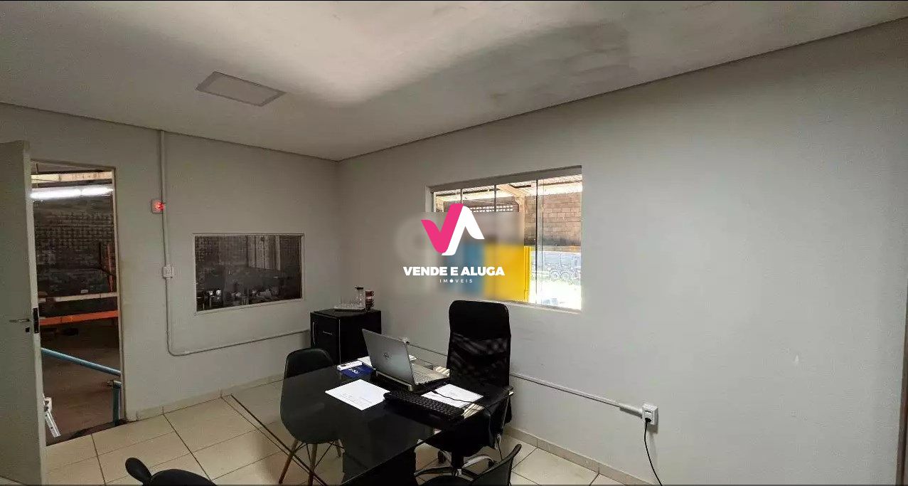 Depósito-Galpão-Armazém à venda e aluguel com 3 quartos, 1018m² - Foto 6