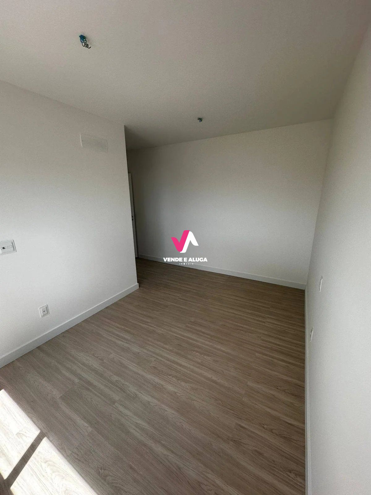 Apartamento à venda com 2 quartos, 66m² - Foto 14