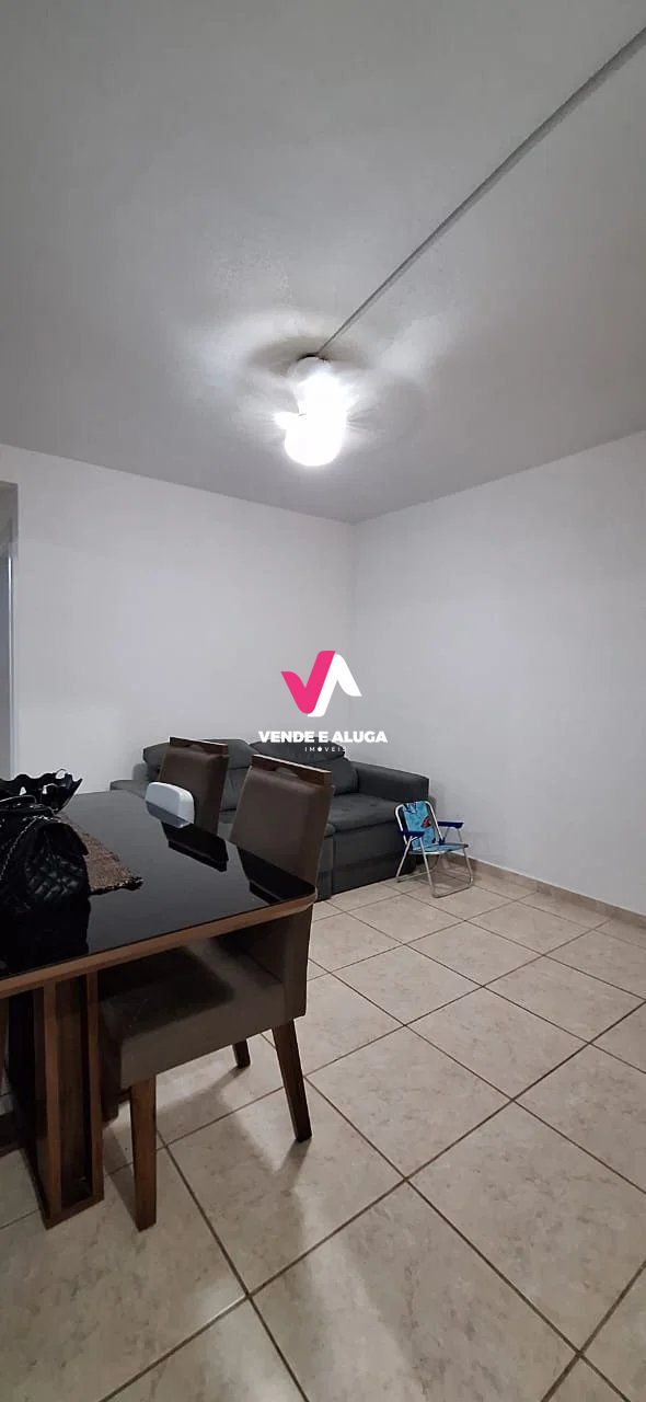 Apartamento à venda com 2 quartos, 45m² - Foto 1