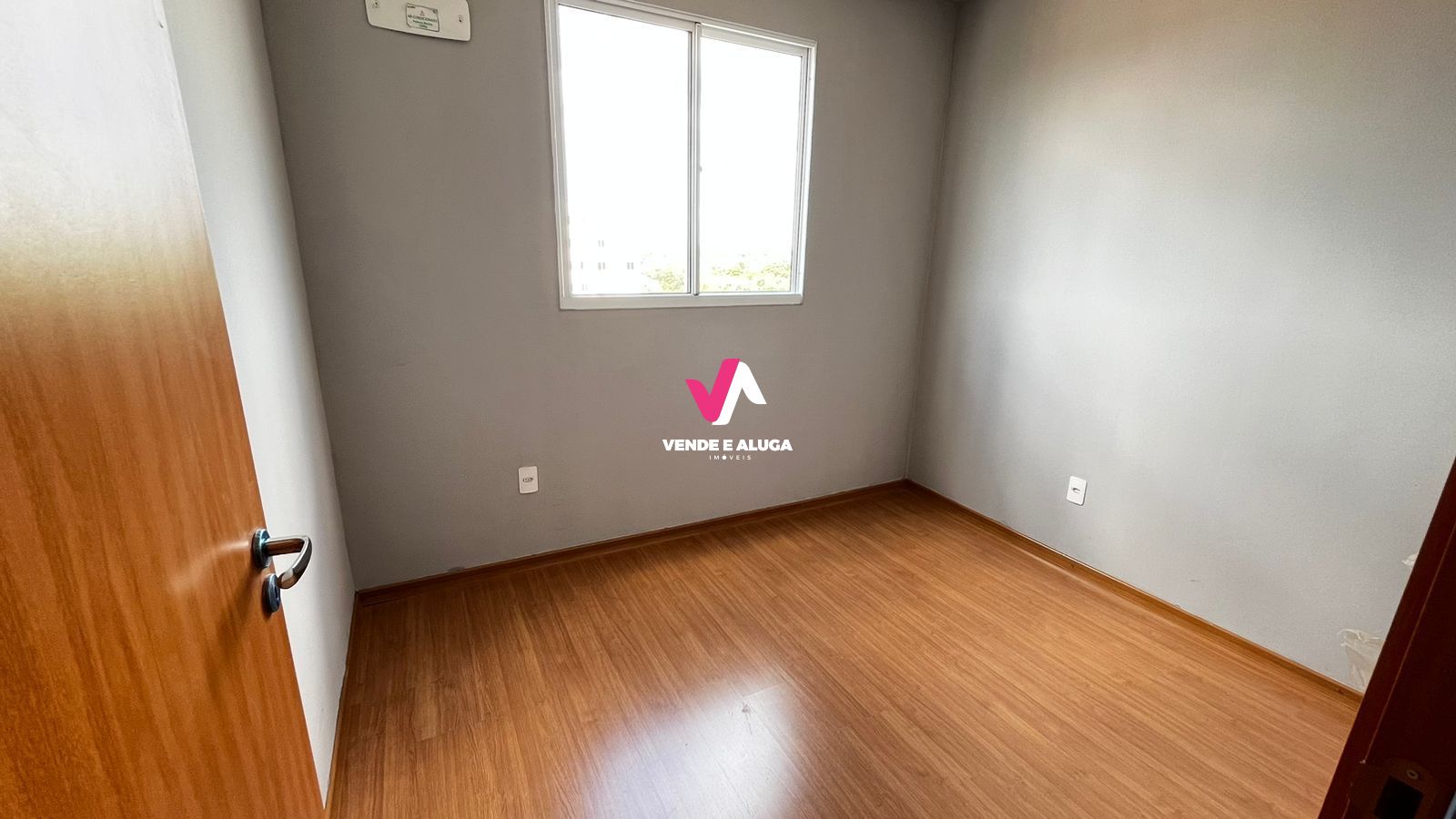 Apartamento à venda com 2 quartos, 39m² - Foto 4