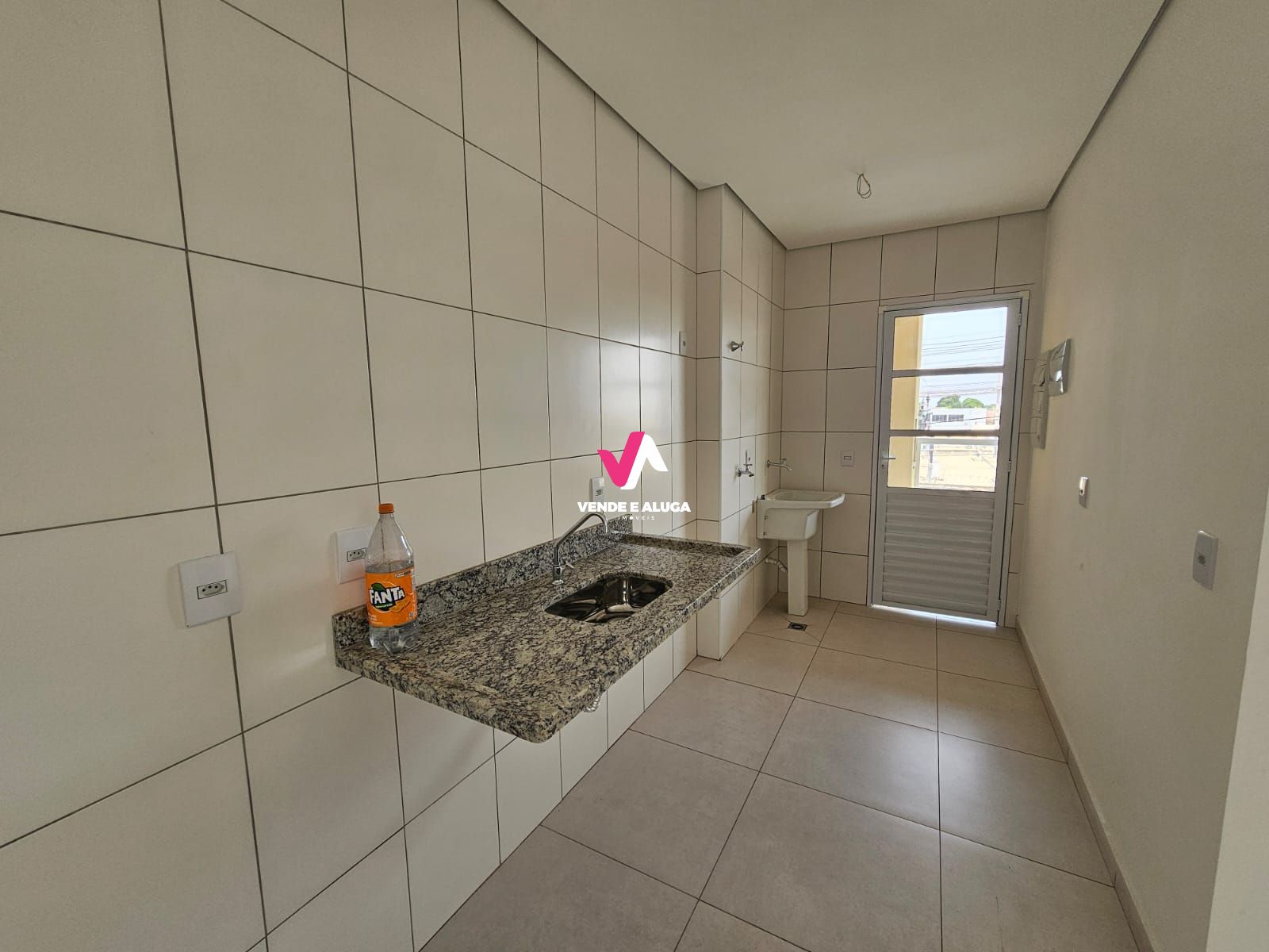 Apartamento à venda com 3 quartos, 84m² - Foto 8