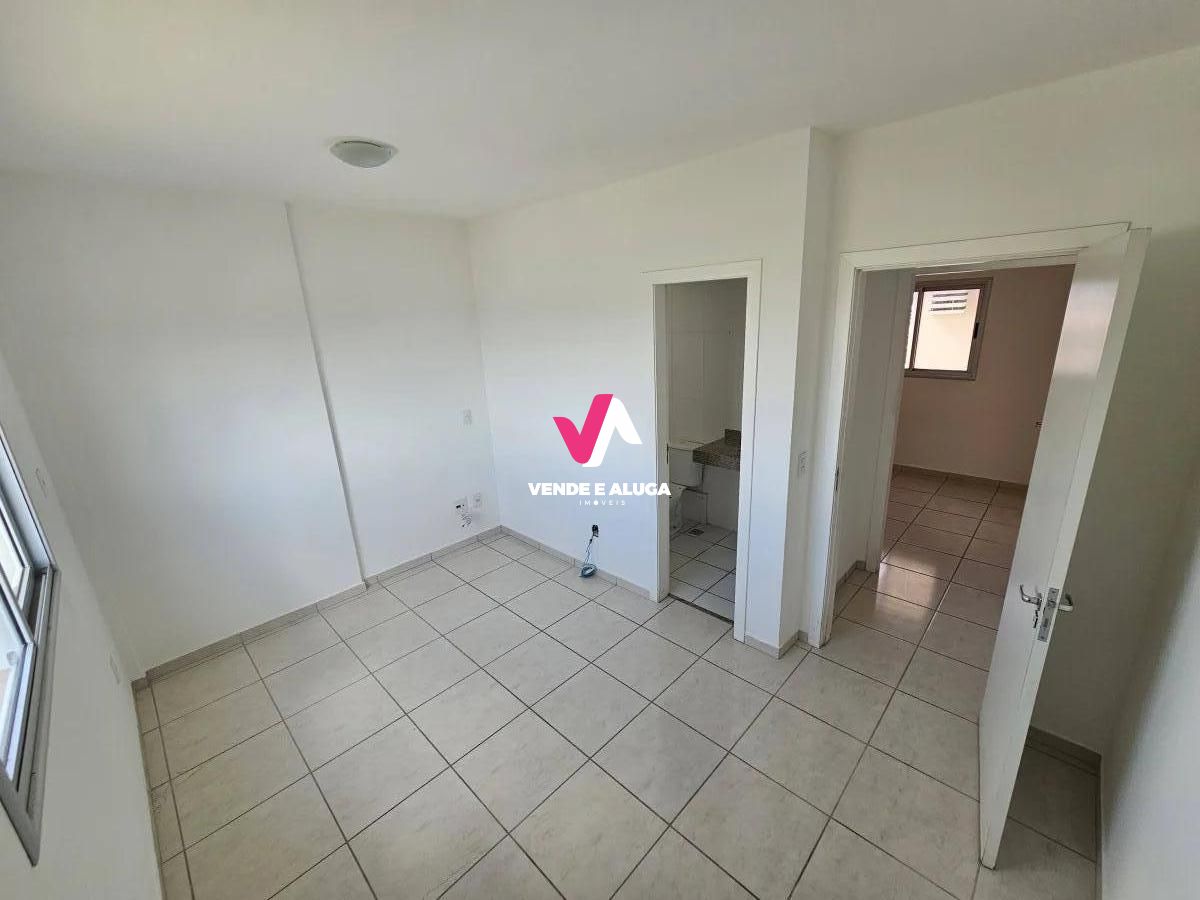 Apartamento à venda com 3 quartos, 76m² - Foto 10