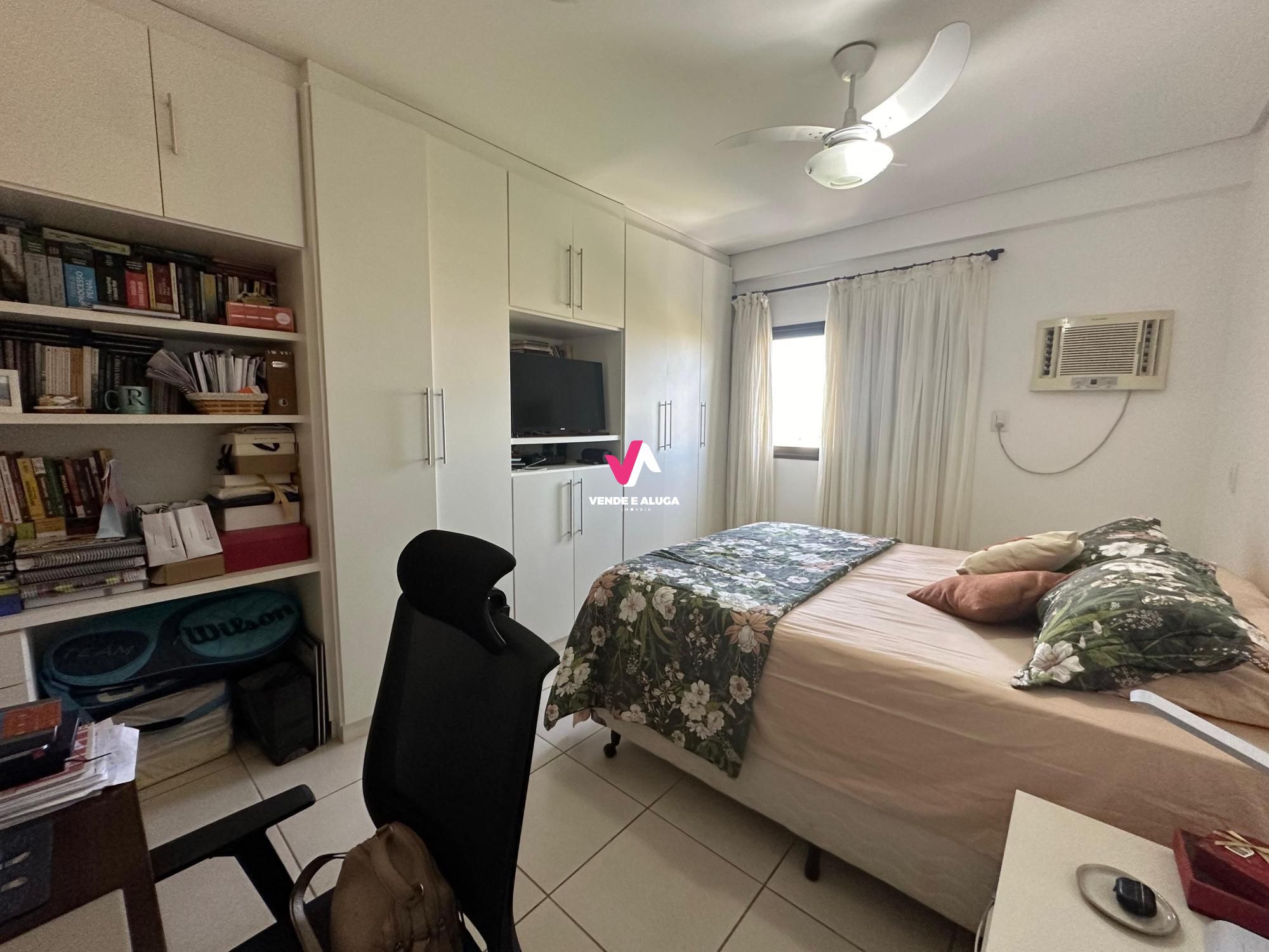 Apartamento à venda com 3 quartos, 125m² - Foto 11