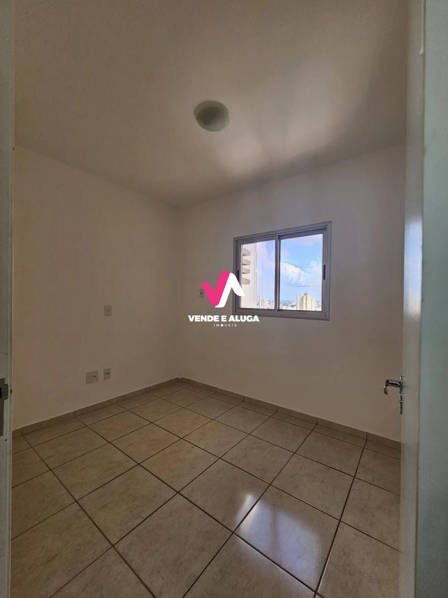 Apartamento à venda com 3 quartos, 76m² - Foto 11