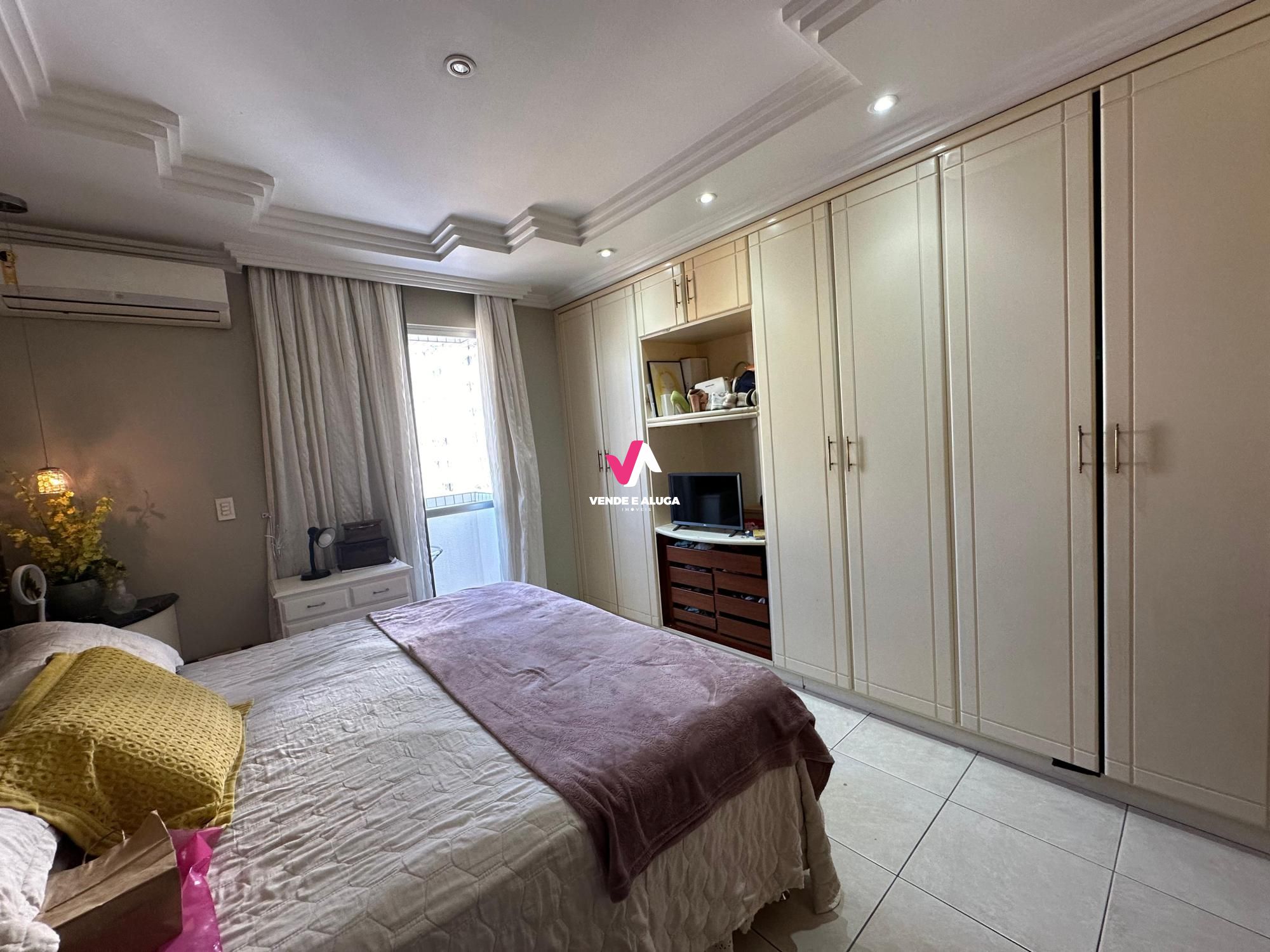 Apartamento à venda com 3 quartos, 115m² - Foto 7