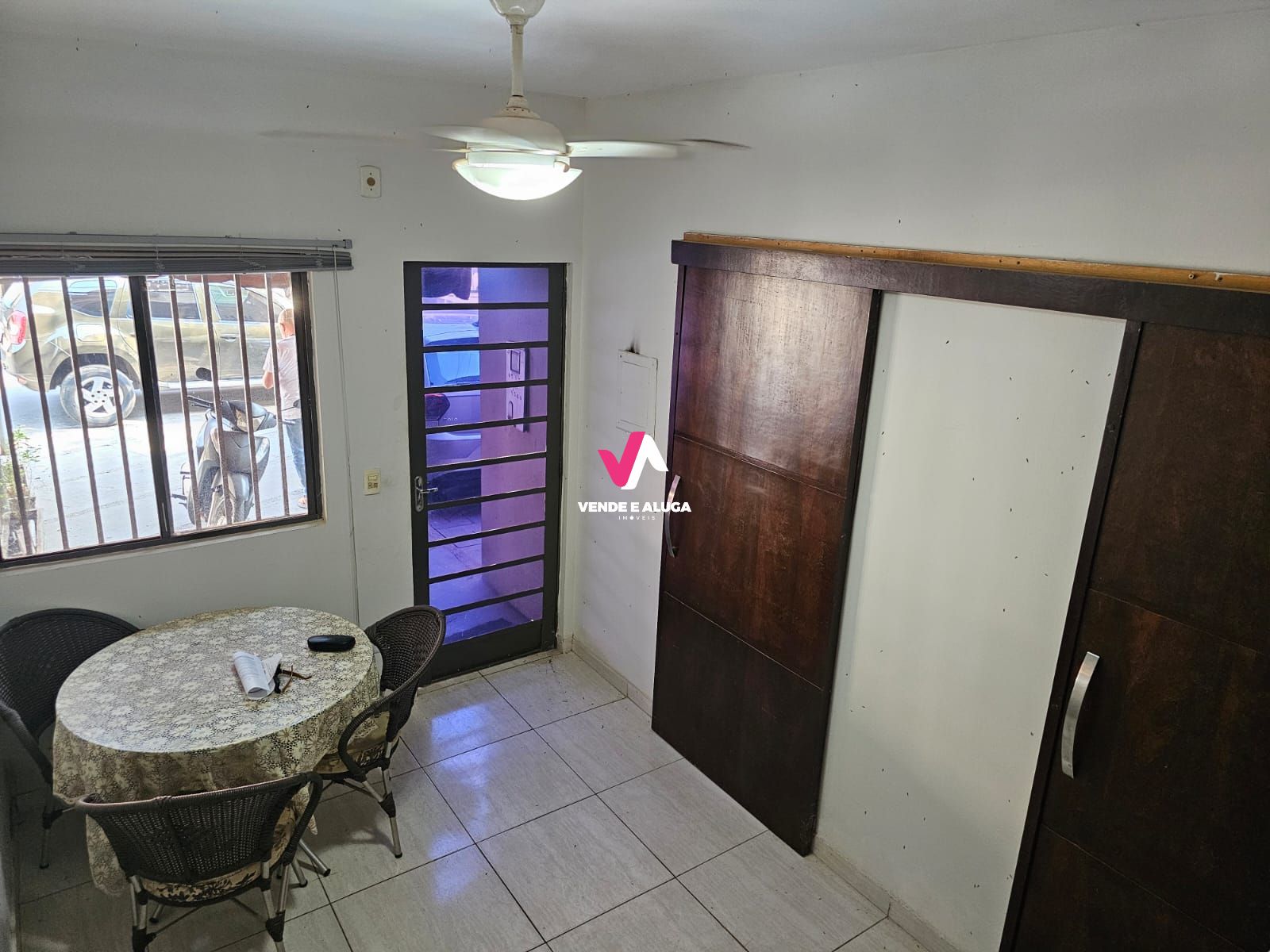 Casa de Condomínio à venda com 2 quartos, 60m² - Foto 1