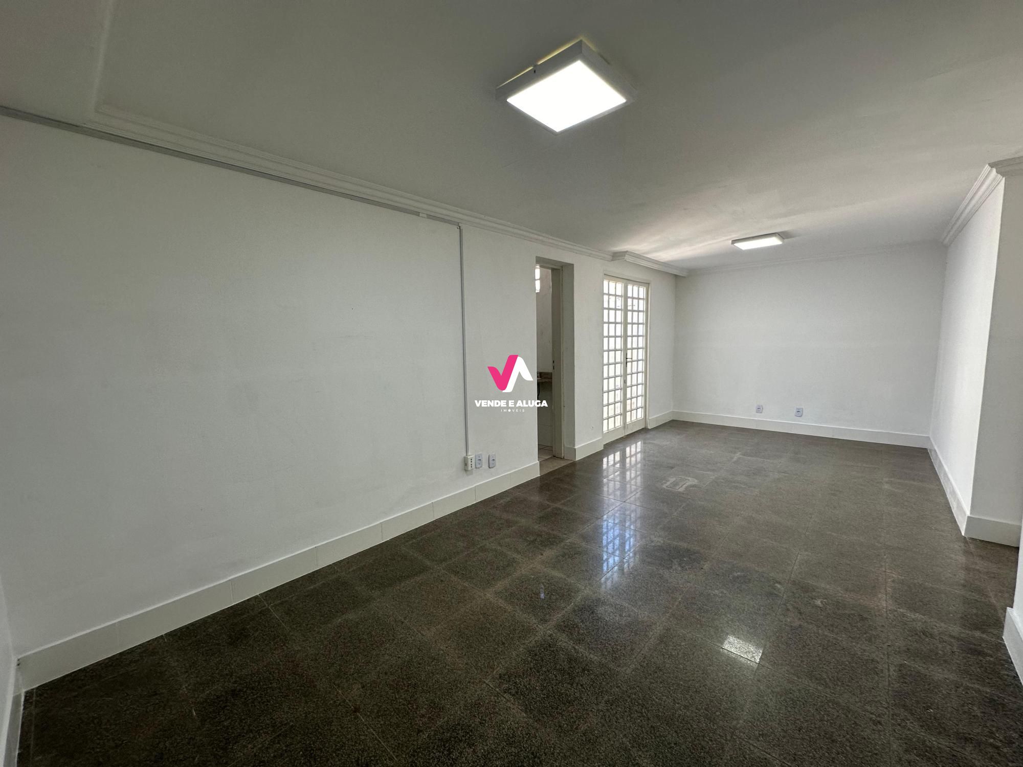 Loja-Salão para alugar com 10 quartos, 615m² - Foto 7