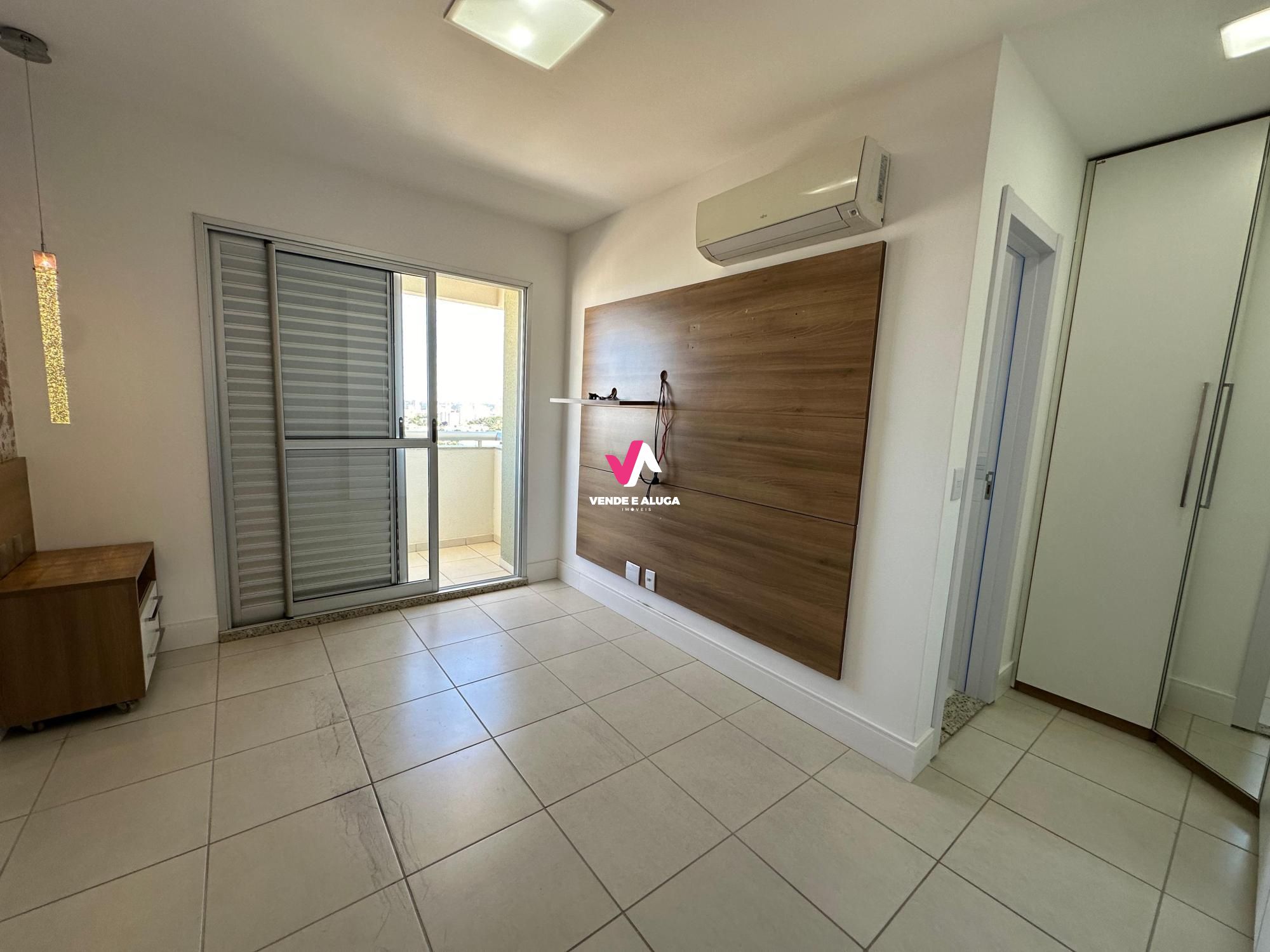 Apartamento à venda com 3 quartos, 98m² - Foto 9