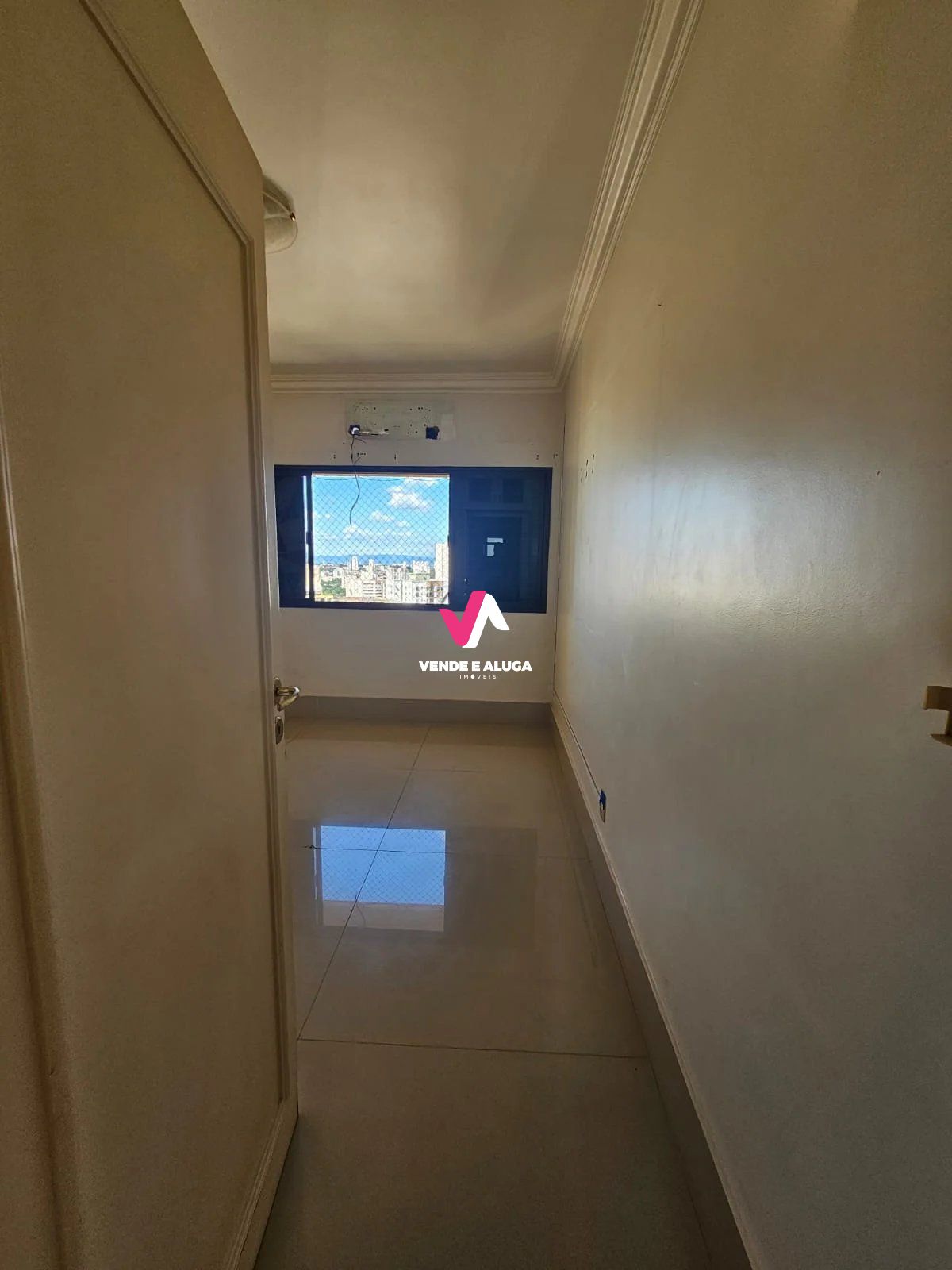 Apartamento à venda com 5 quartos, 329m² - Foto 22