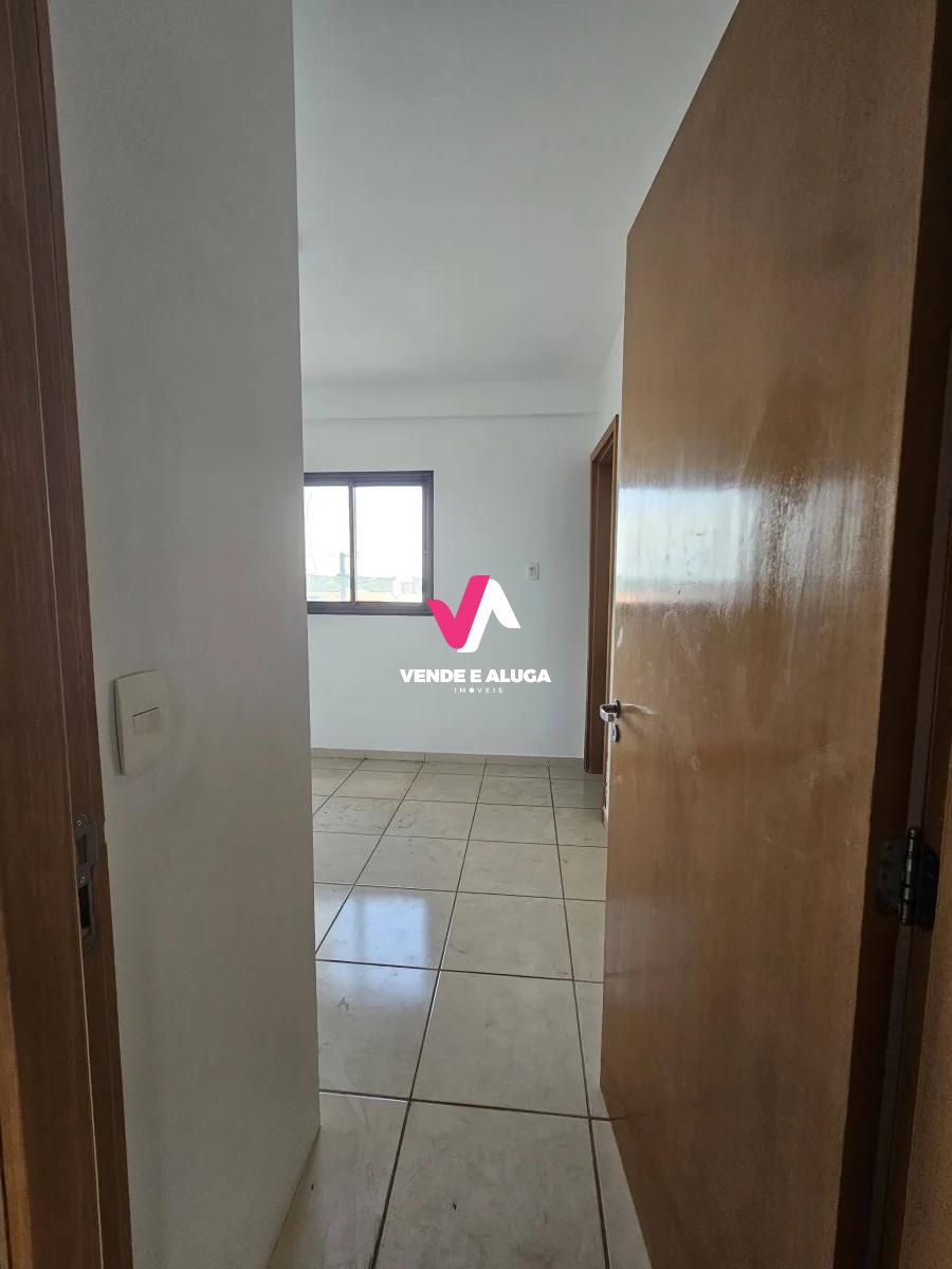 Apartamento à venda com 3 quartos, 123m² - Foto 14