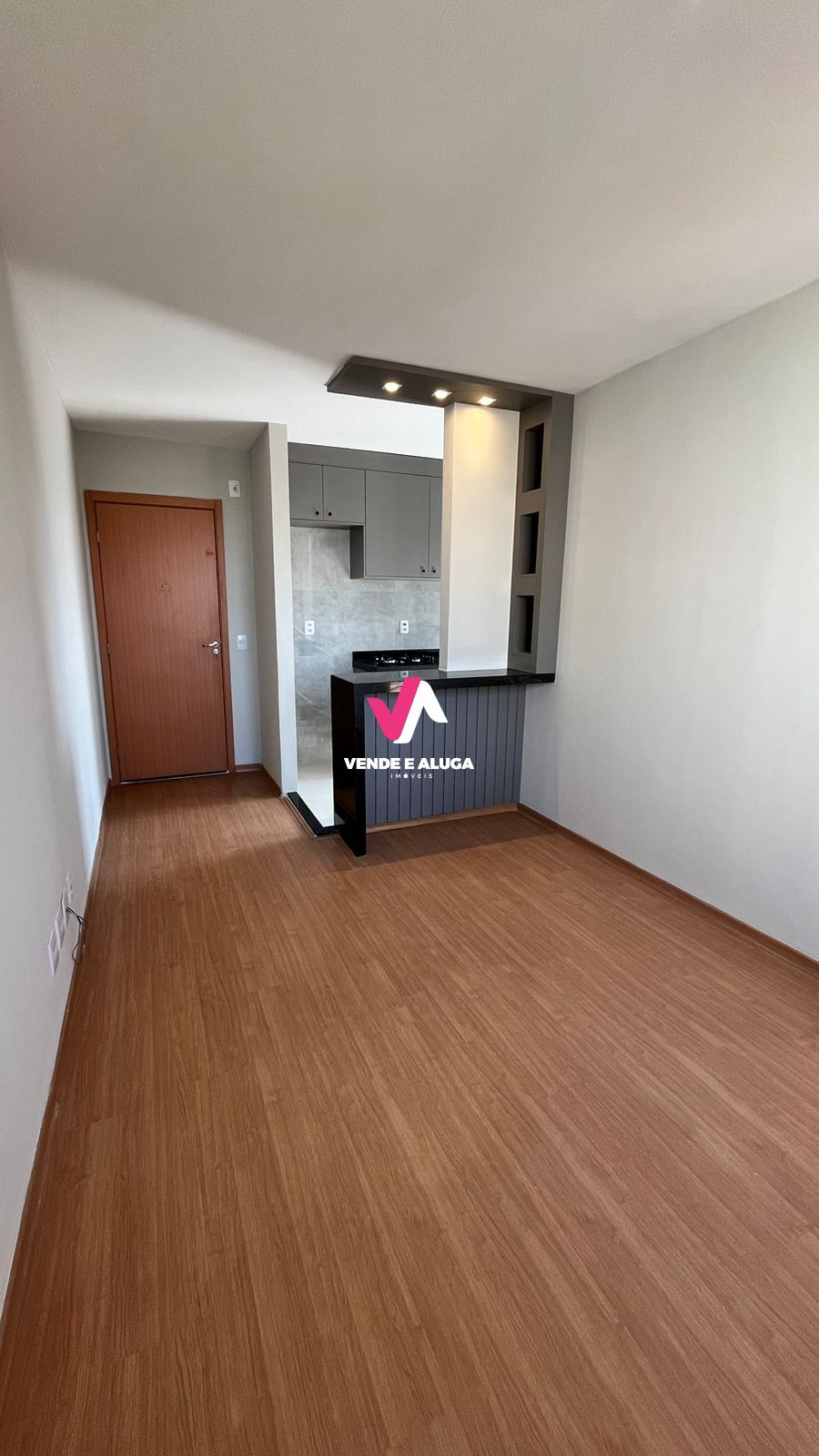 Apartamento à venda com 2 quartos, 40m² - Foto 1