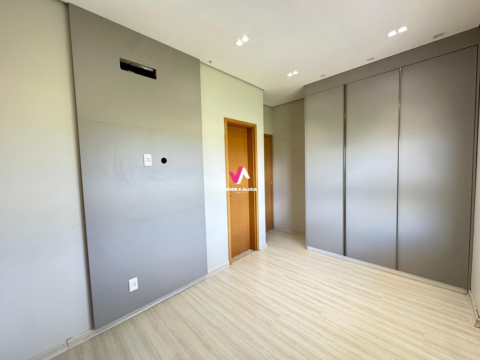 Apartamento à venda com 3 quartos, 240m² - Foto 15