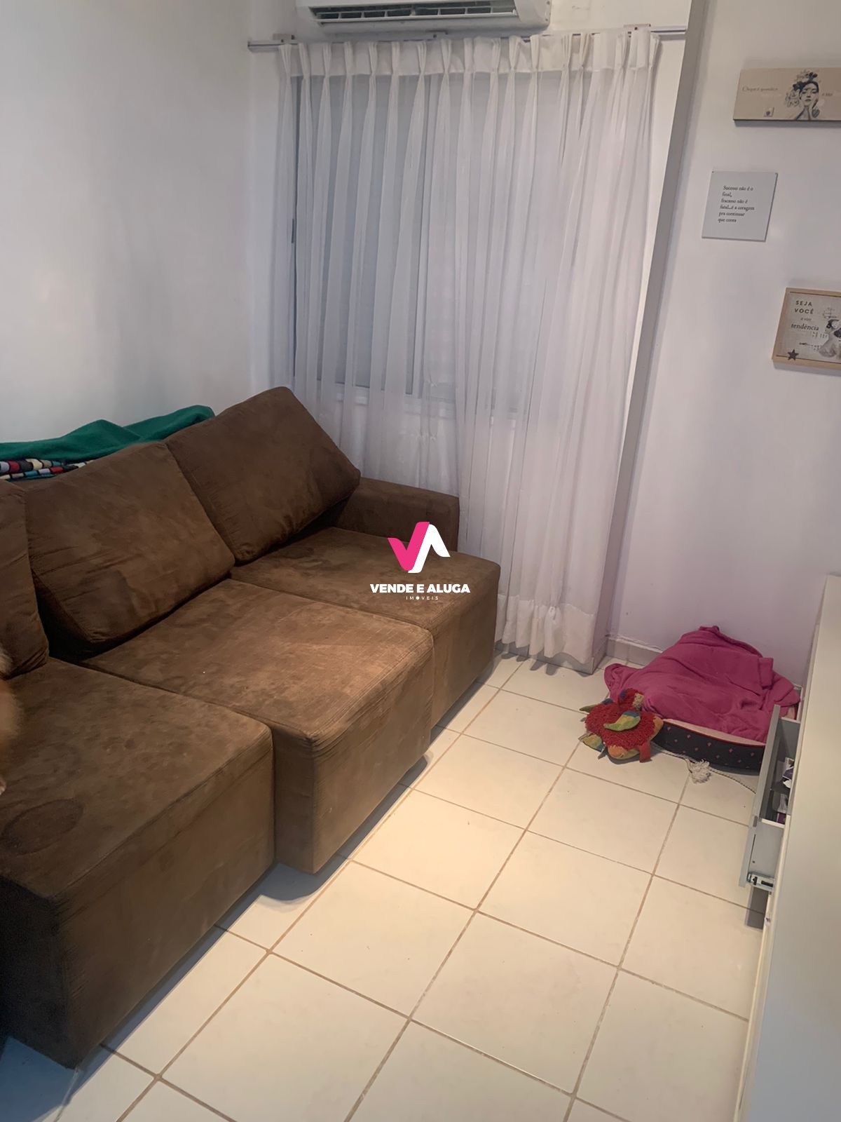 Casa de Condomínio à venda com 3 quartos, 69m² - Foto 1