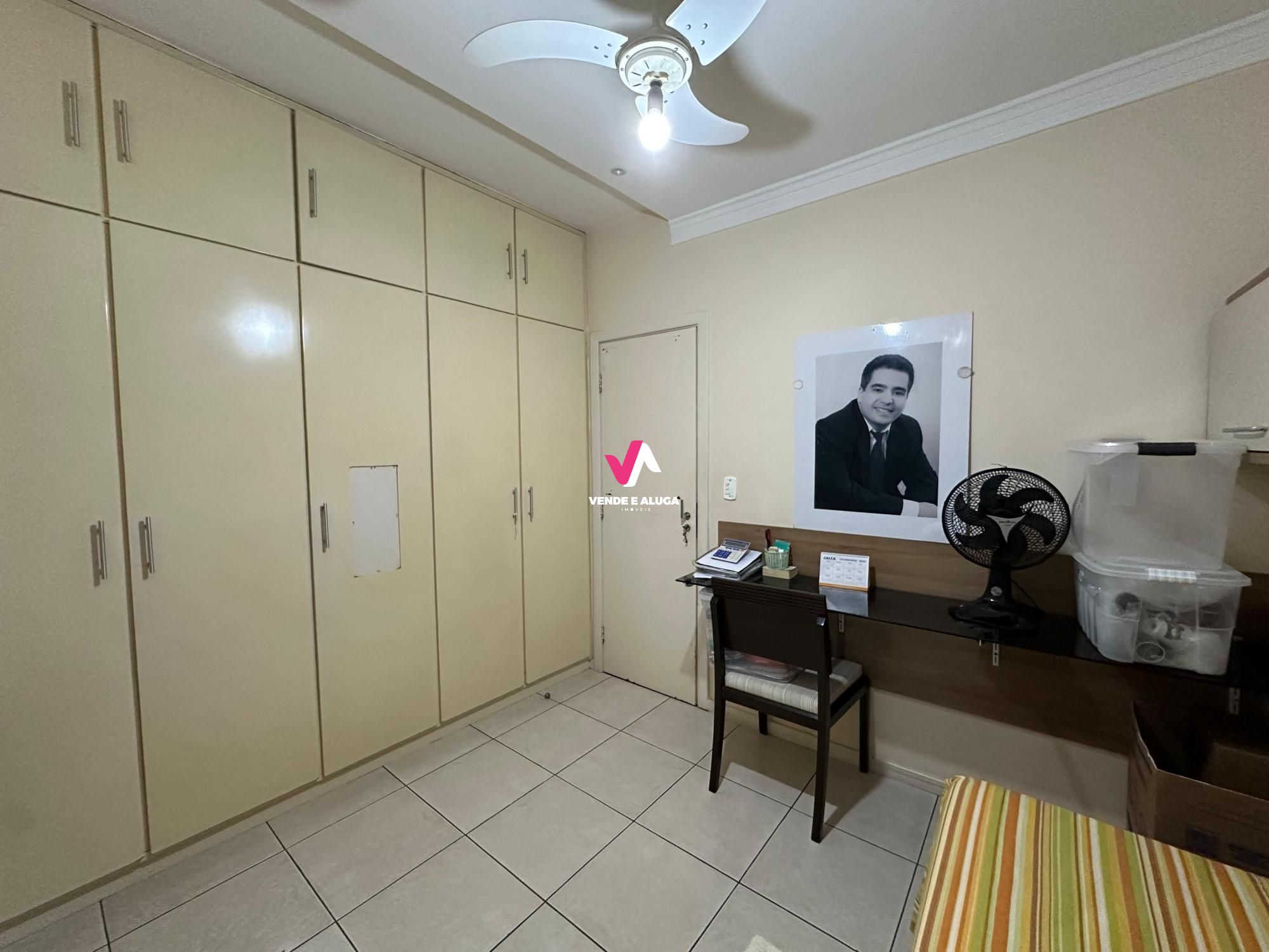 Apartamento à venda com 3 quartos, 115m² - Foto 7