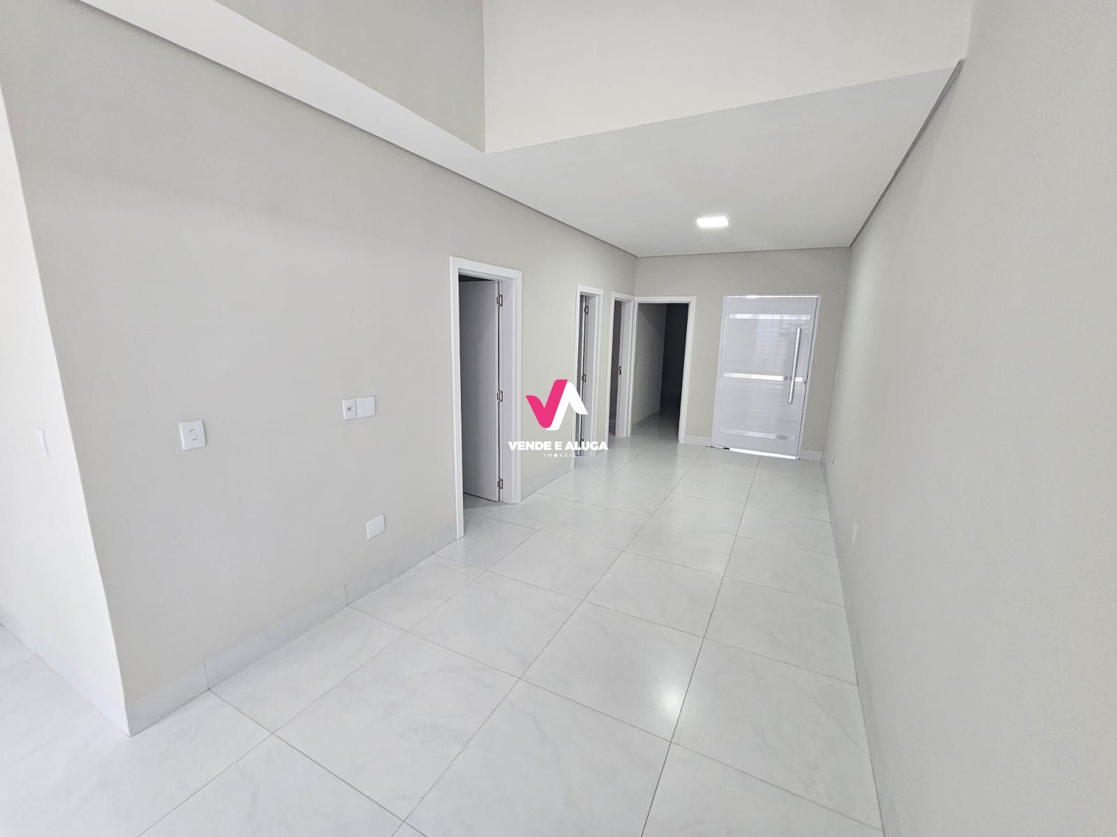 Casa à venda com 3 quartos, 96m² - Foto 5