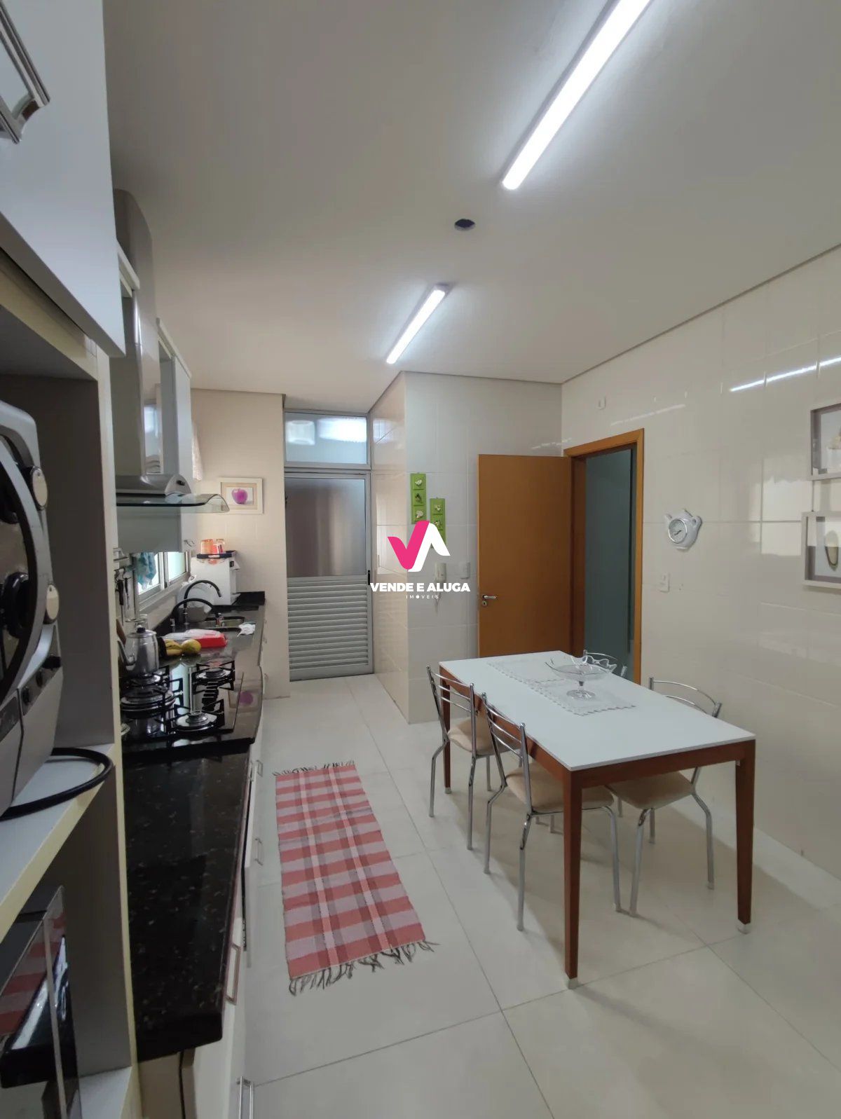 Apartamento à venda com 3 quartos, 147m² - Foto 14