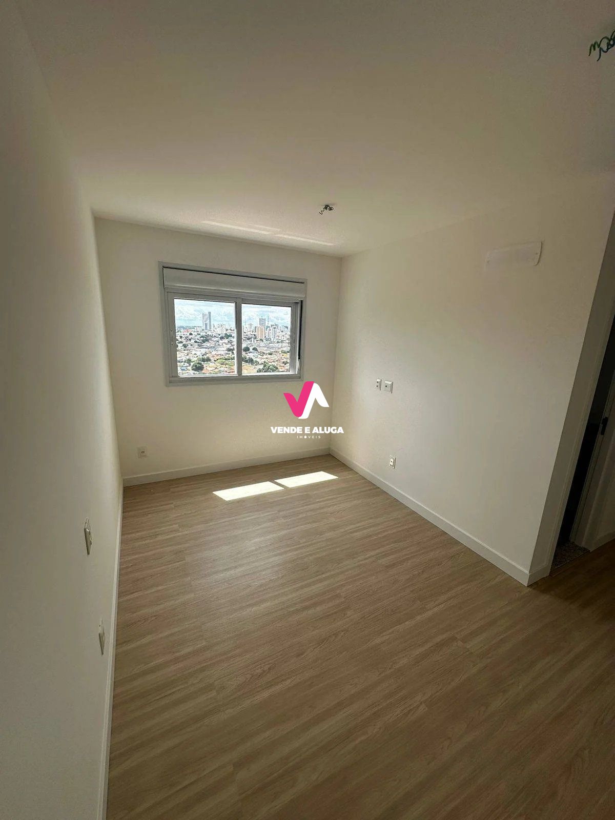 Apartamento à venda com 2 quartos, 66m² - Foto 15