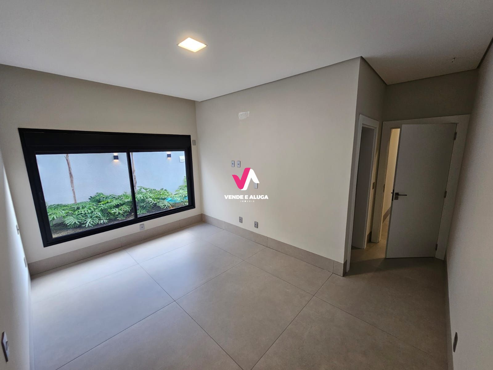 Casa de Condomínio à venda com 3 quartos, 239m² - Foto 23