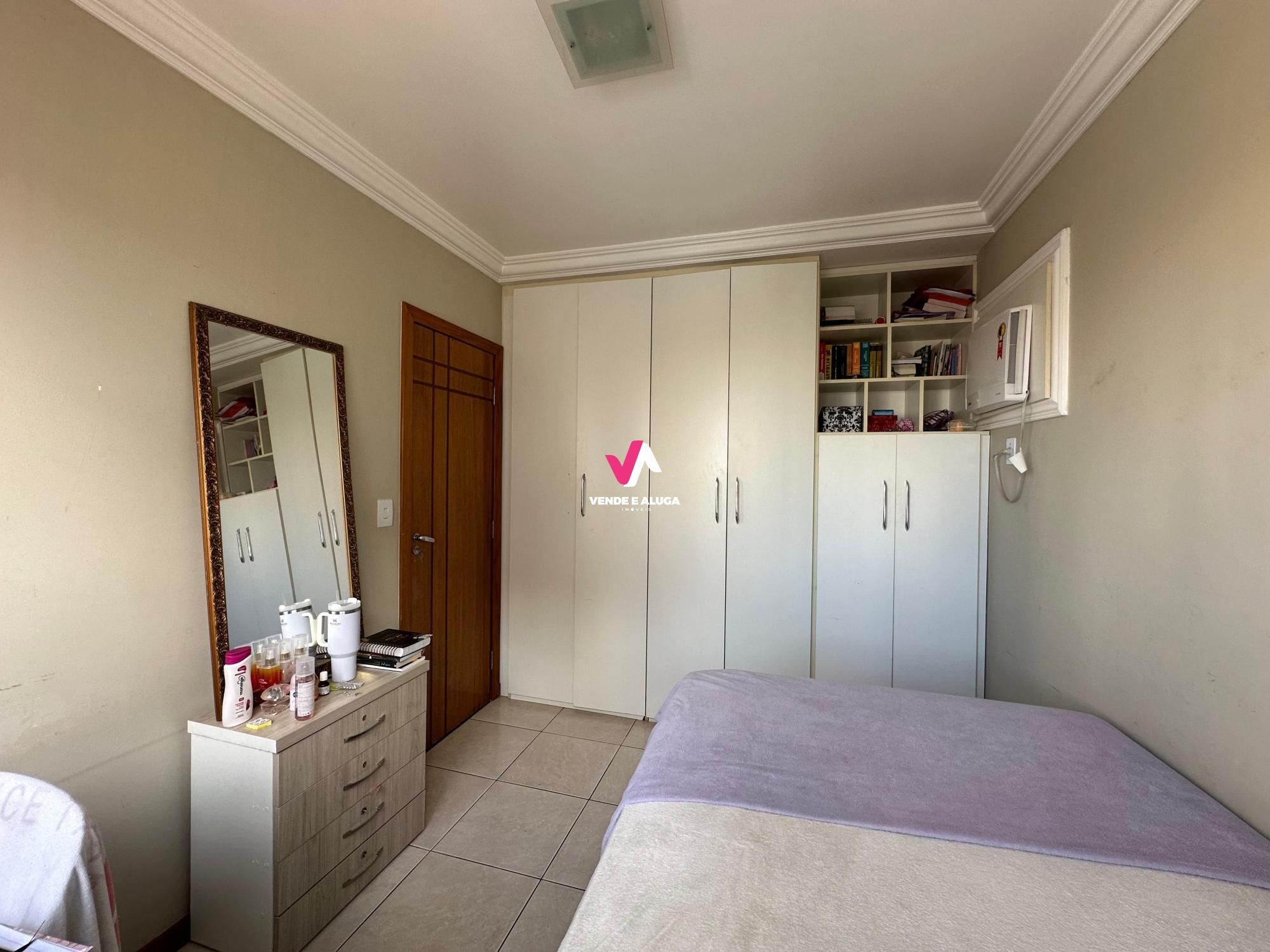 Apartamento à venda com 3 quartos, 115m² - Foto 9