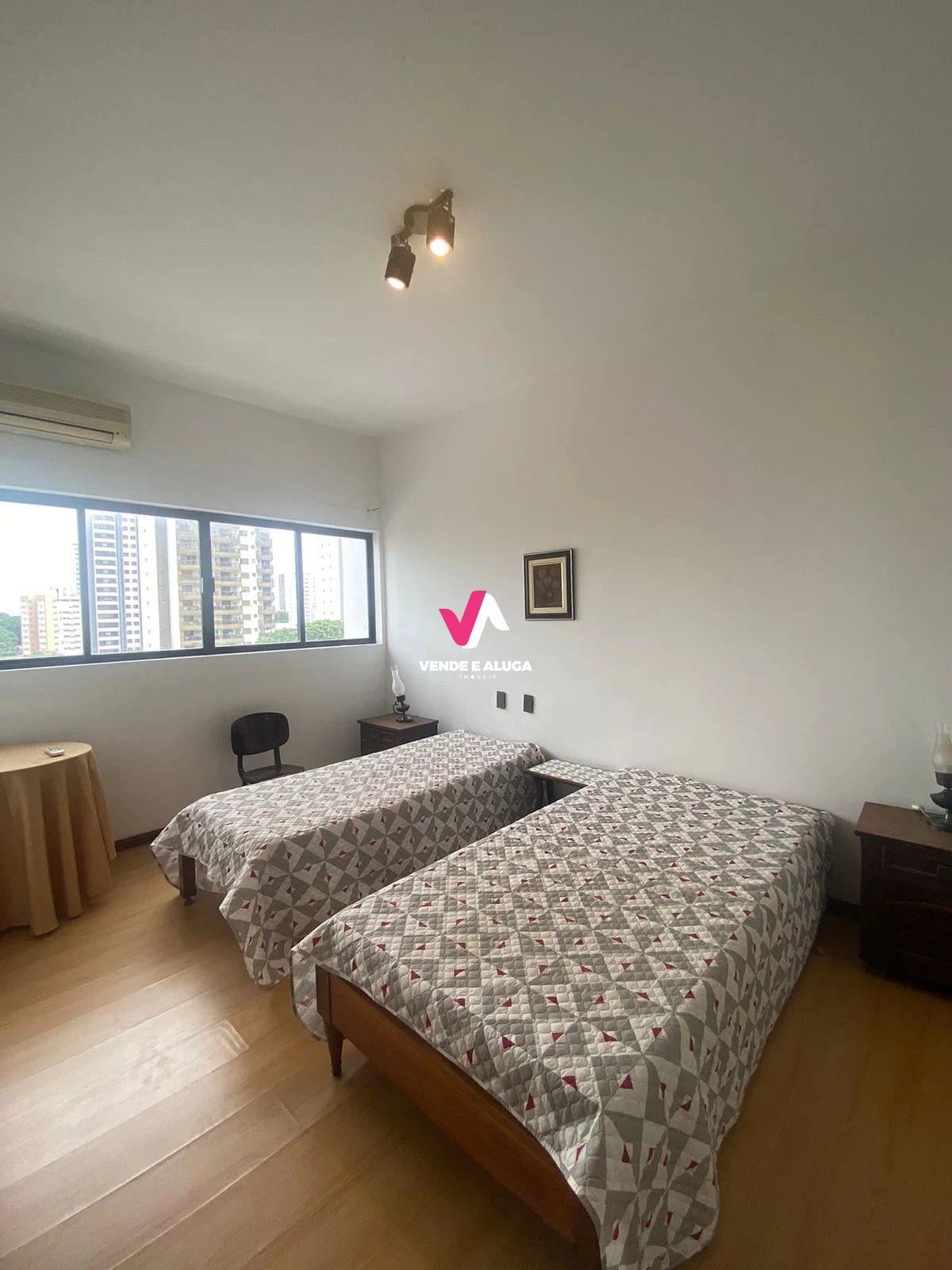 Apartamento à venda com 4 quartos, 302m² - Foto 40