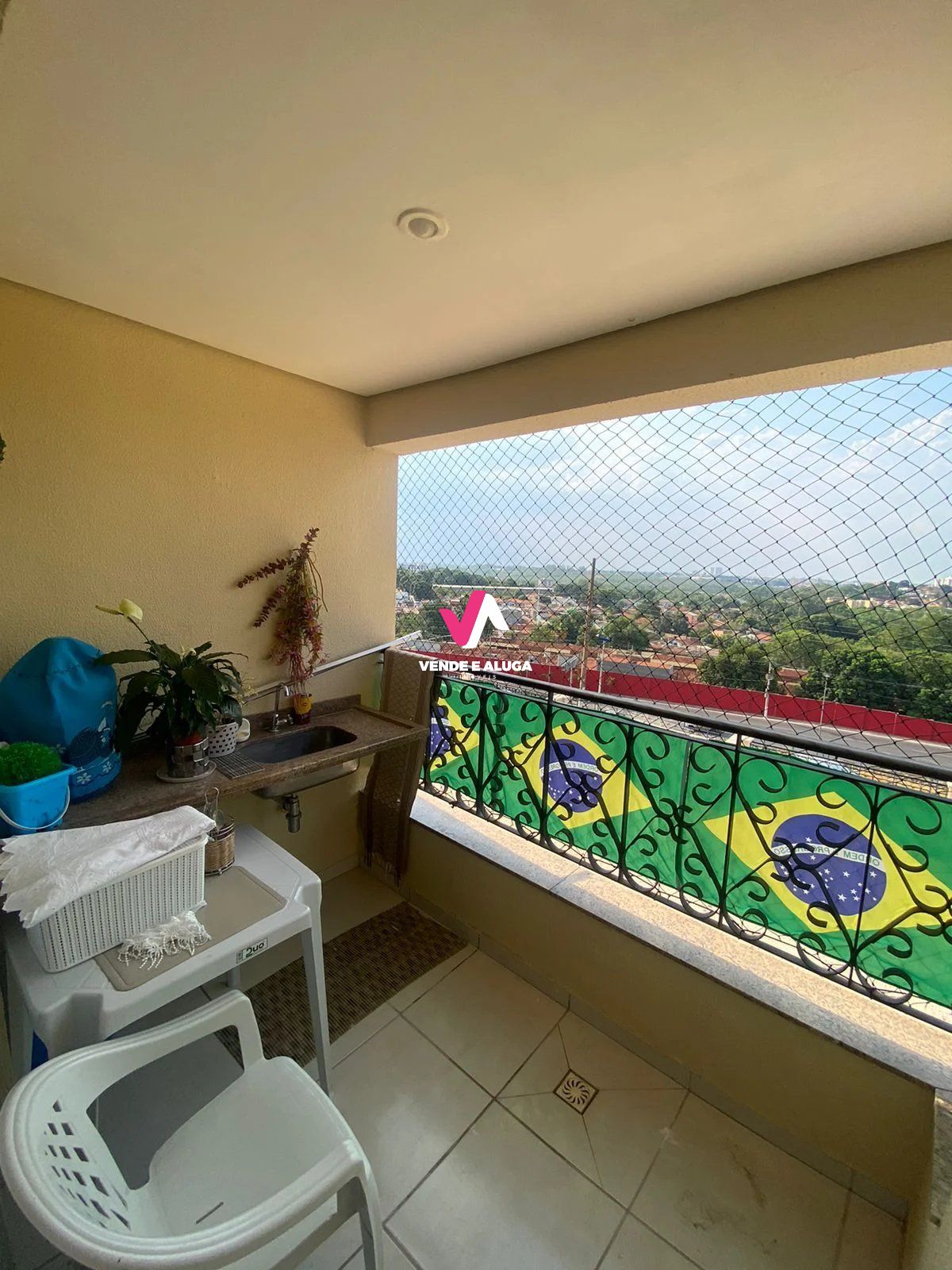 Apartamento à venda com 3 quartos, 76m² - Foto 9