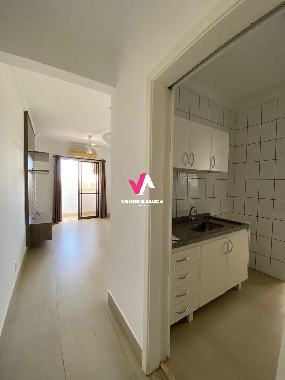 Apartamento à venda com 2 quartos, 59m² - Foto 4