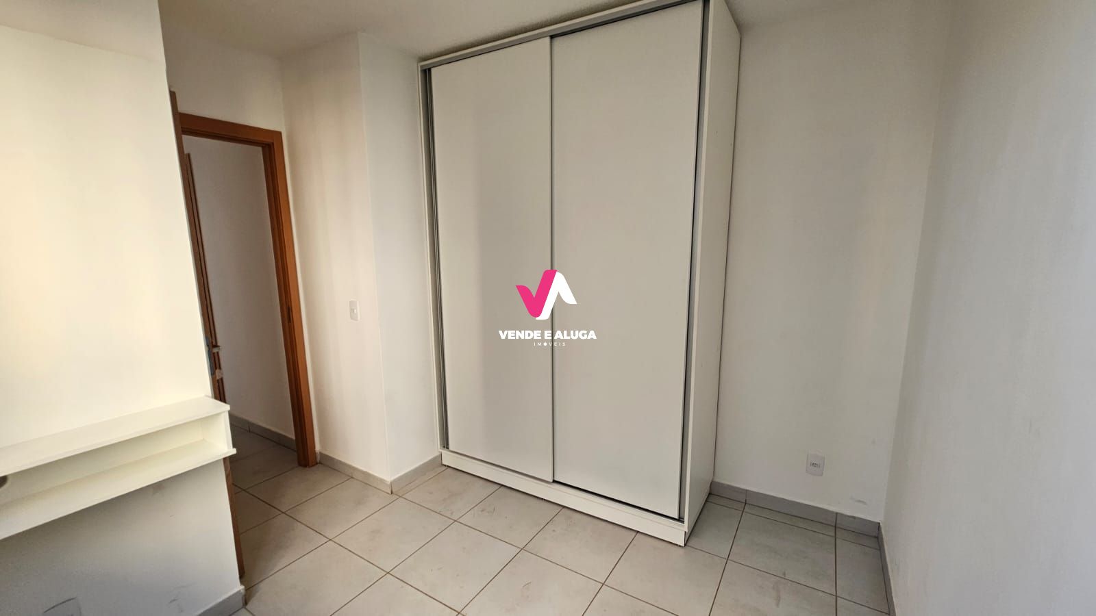 Apartamento à venda com 2 quartos, 40m² - Foto 6