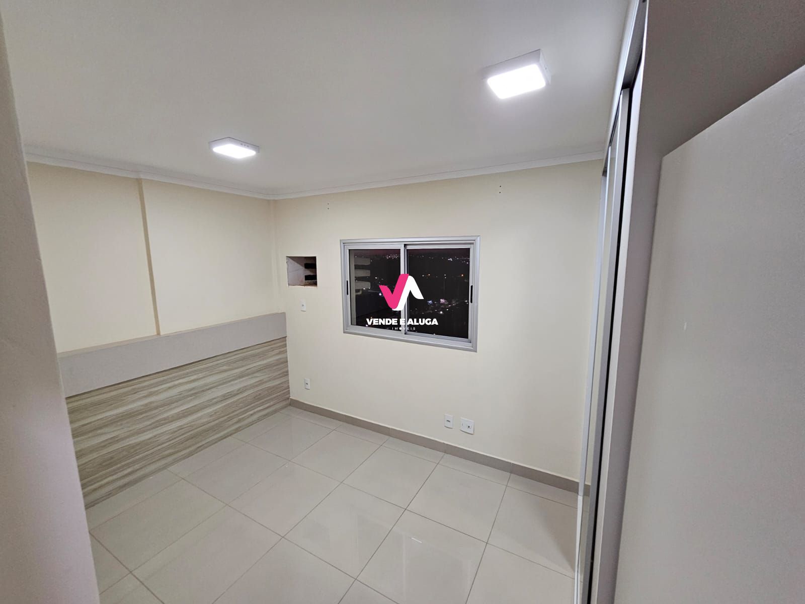 Apartamento à venda com 3 quartos, 76m² - Foto 14