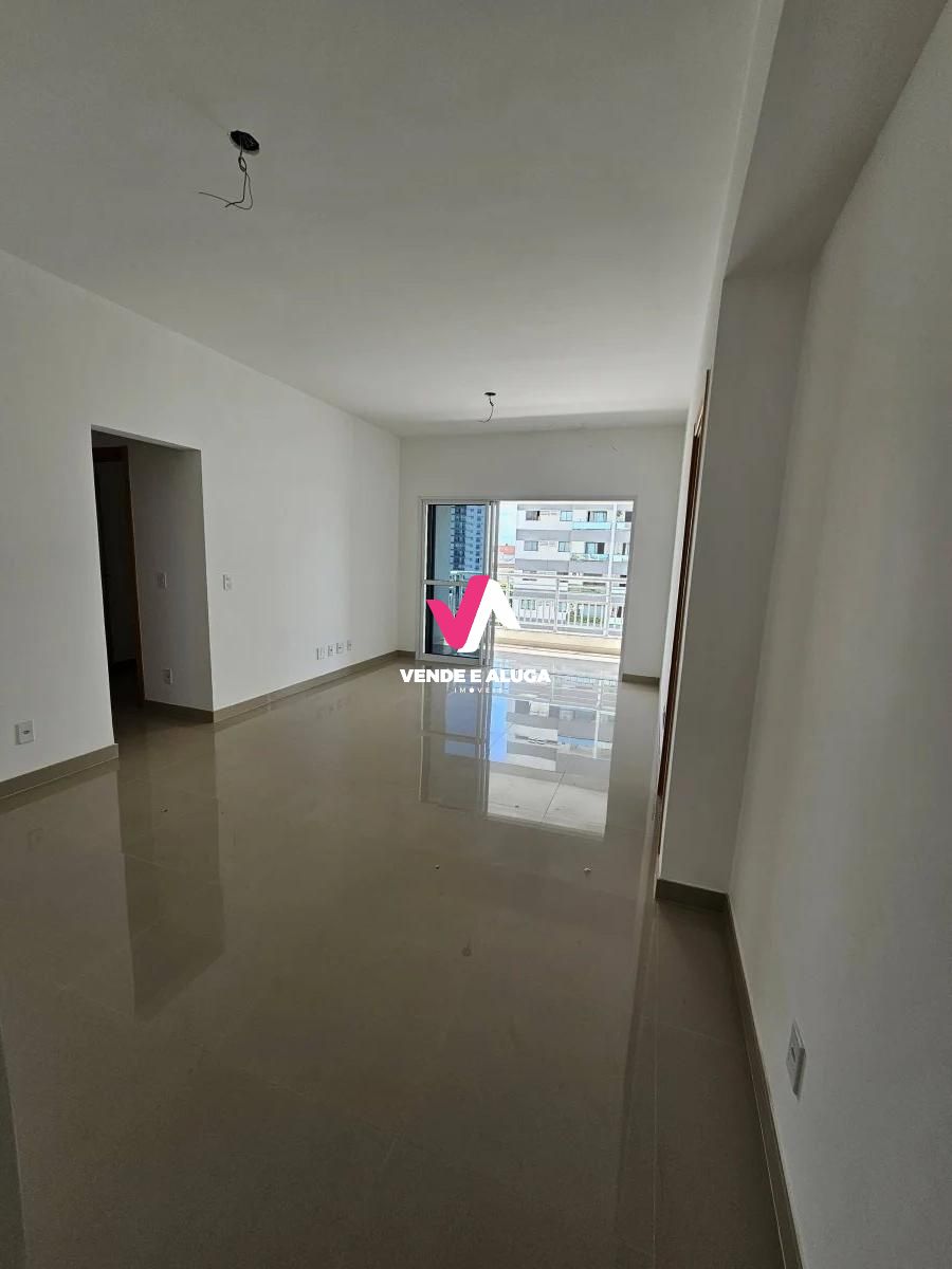 Apartamento à venda com 3 quartos, 114m² - Foto 3