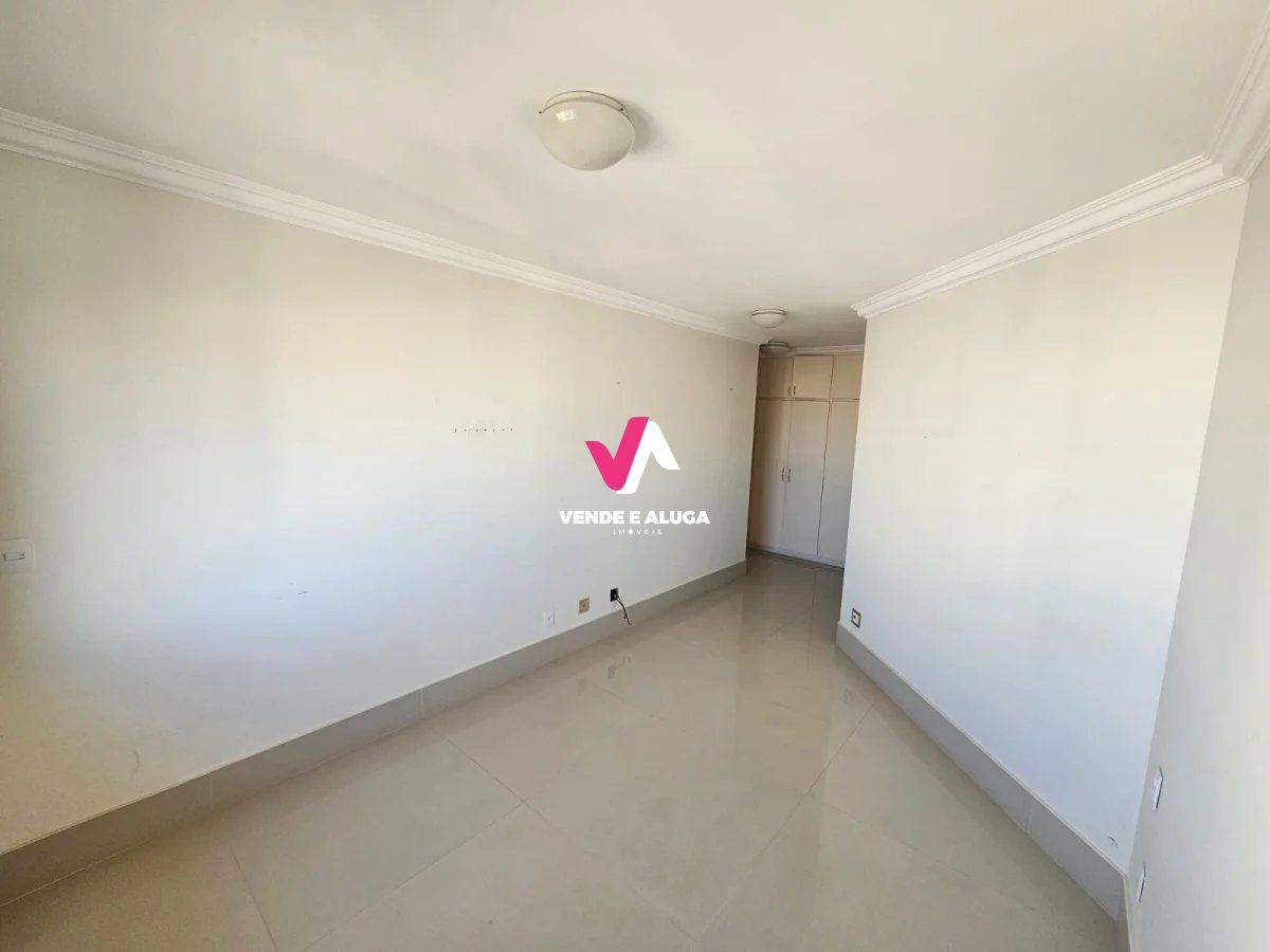 Apartamento à venda com 5 quartos, 329m² - Foto 23