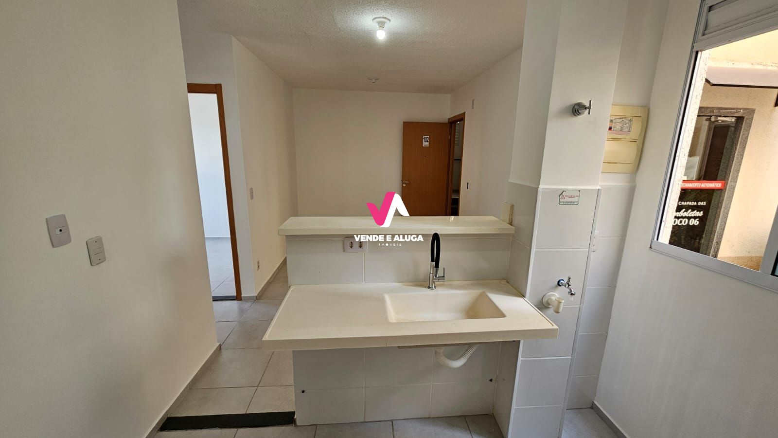 Apartamento à venda com 2 quartos, 40m² - Foto 2