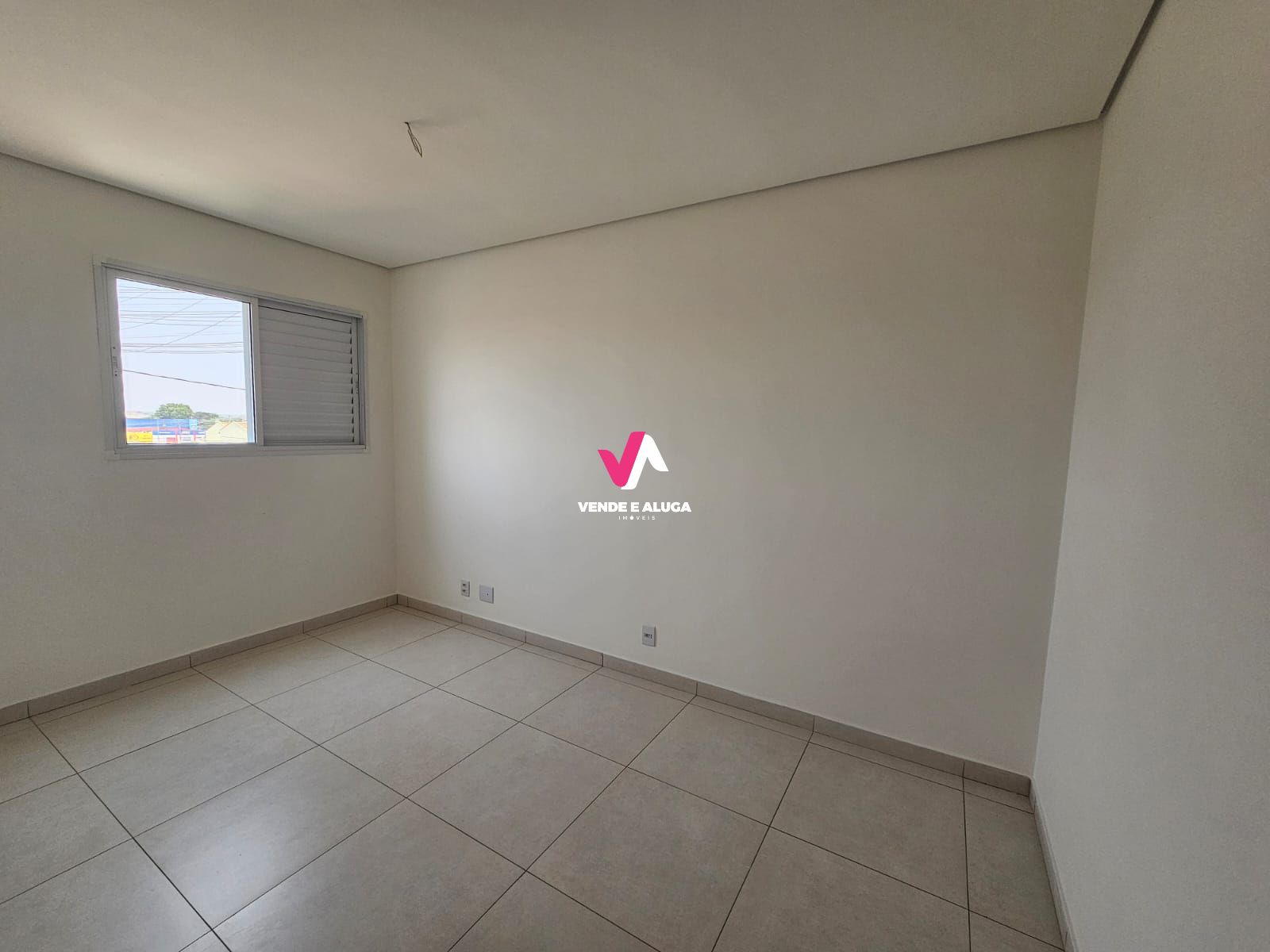 Apartamento à venda com 3 quartos, 84m² - Foto 15