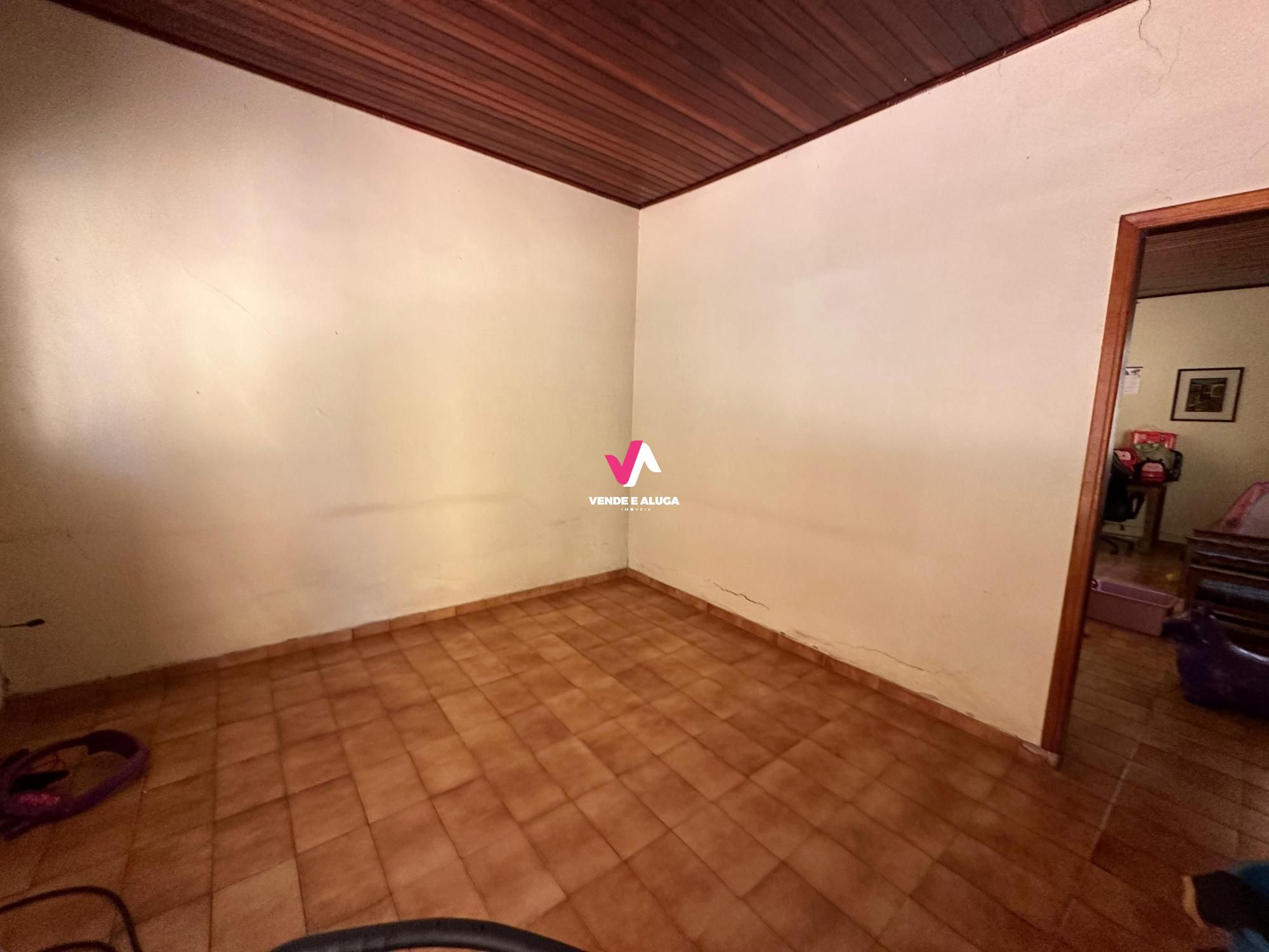 Casa à venda com 3 quartos, 180m² - Foto 3