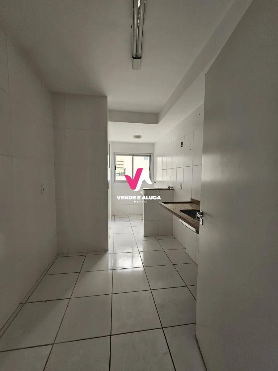 Apartamento à venda com 3 quartos, 76m² - Foto 4