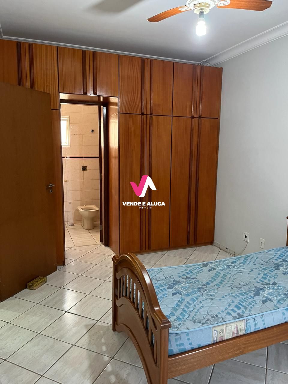 Apartamento à venda com 3 quartos, 121m² - Foto 20