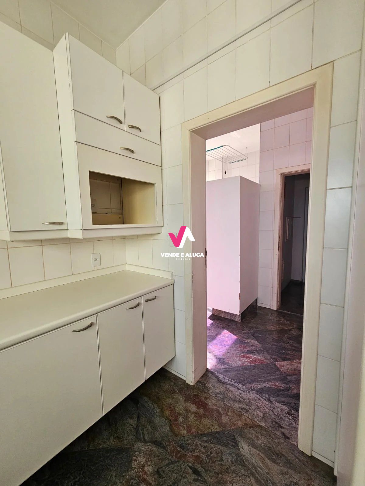 Apartamento à venda com 5 quartos, 329m² - Foto 32