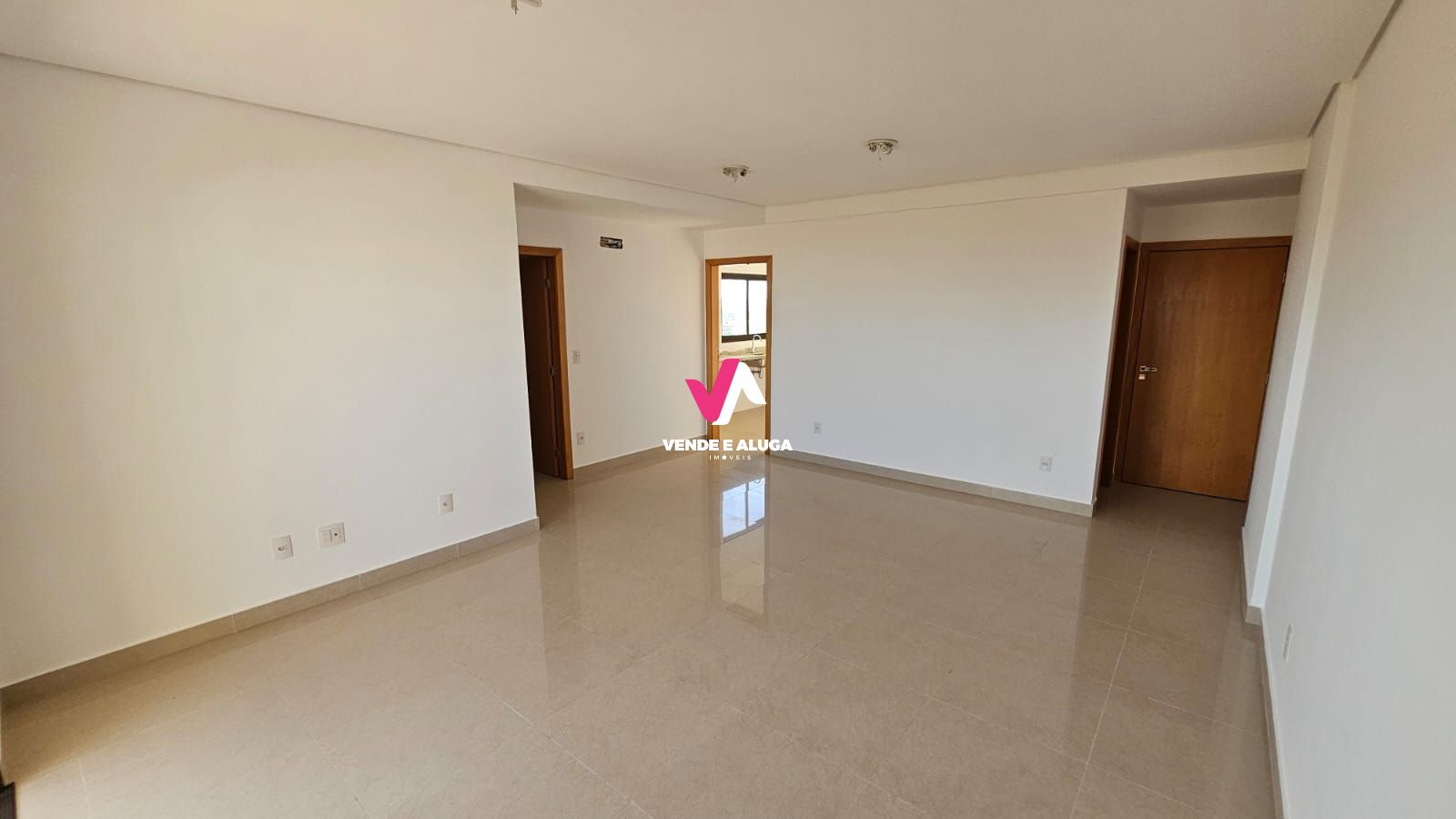 Apartamento à venda com 3 quartos, 123m² - Foto 7