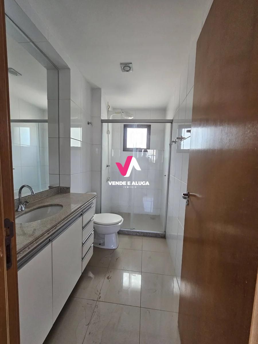 Apartamento à venda com 3 quartos, 123m² - Foto 23