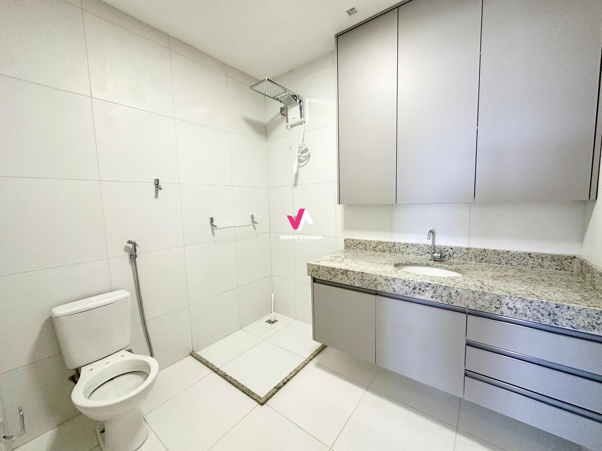 Apartamento à venda com 3 quartos, 240m² - Foto 11