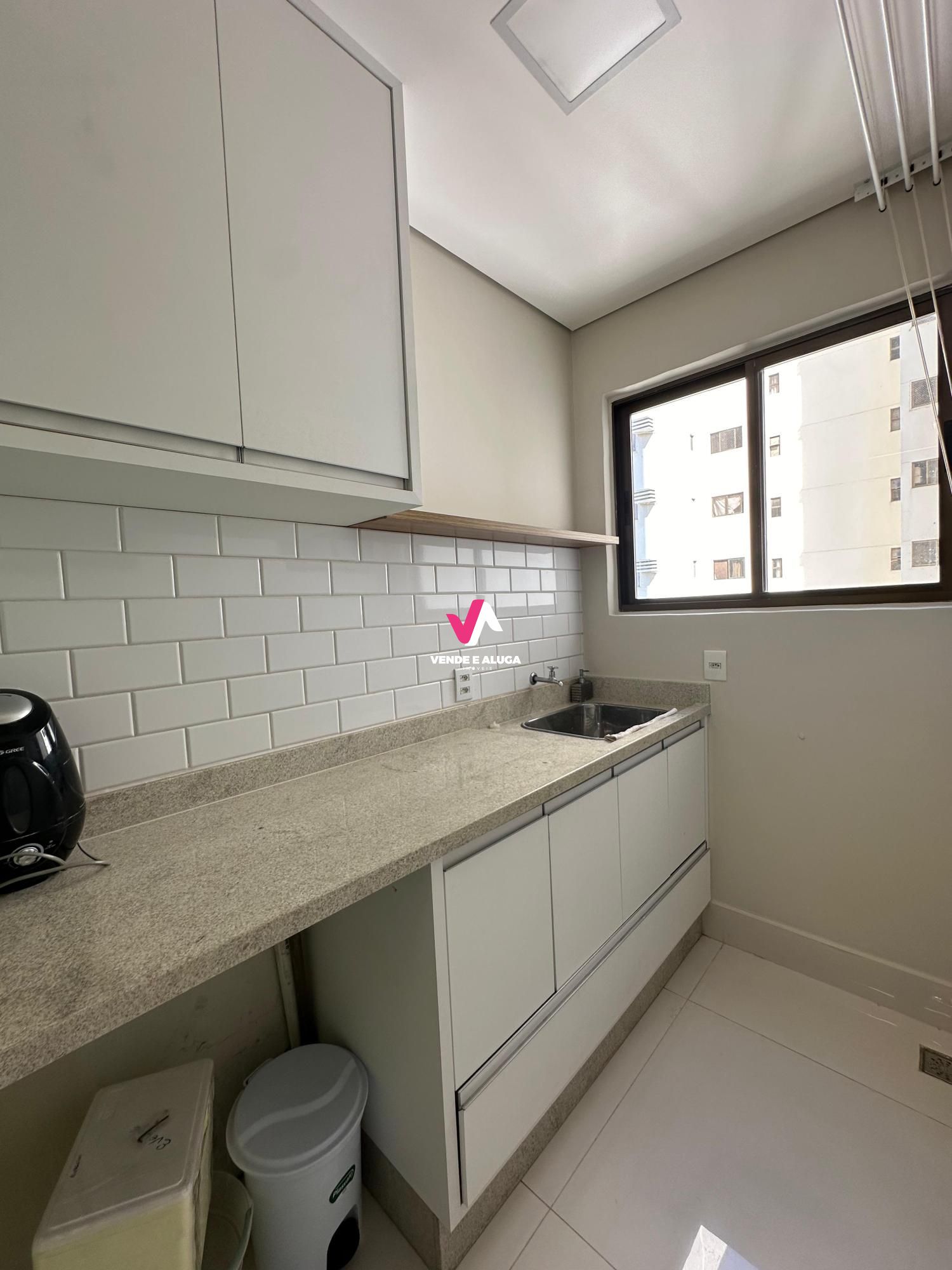 Apartamento à venda com 2 quartos, 62m² - Foto 12